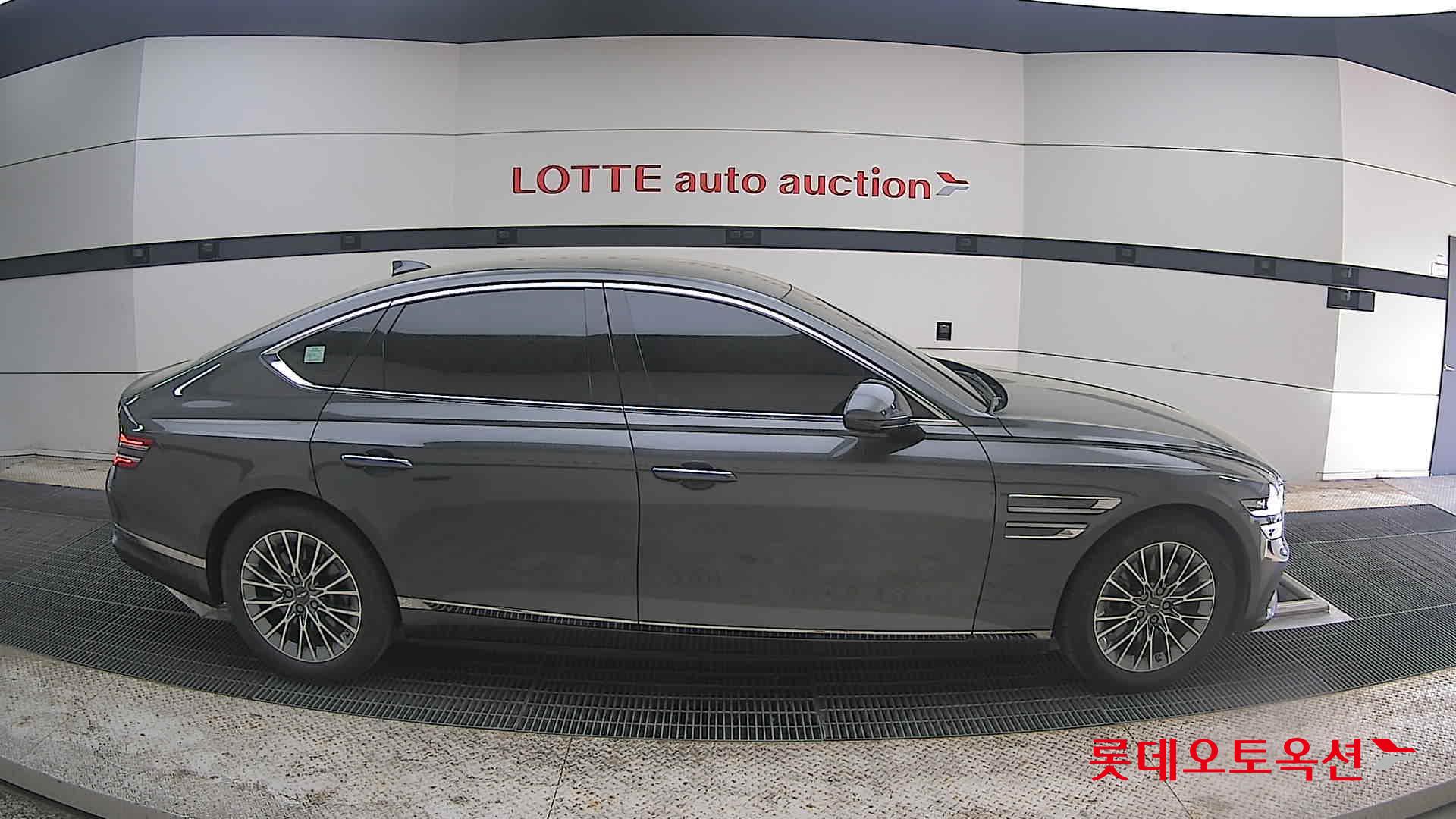 Genesis G80 - 21