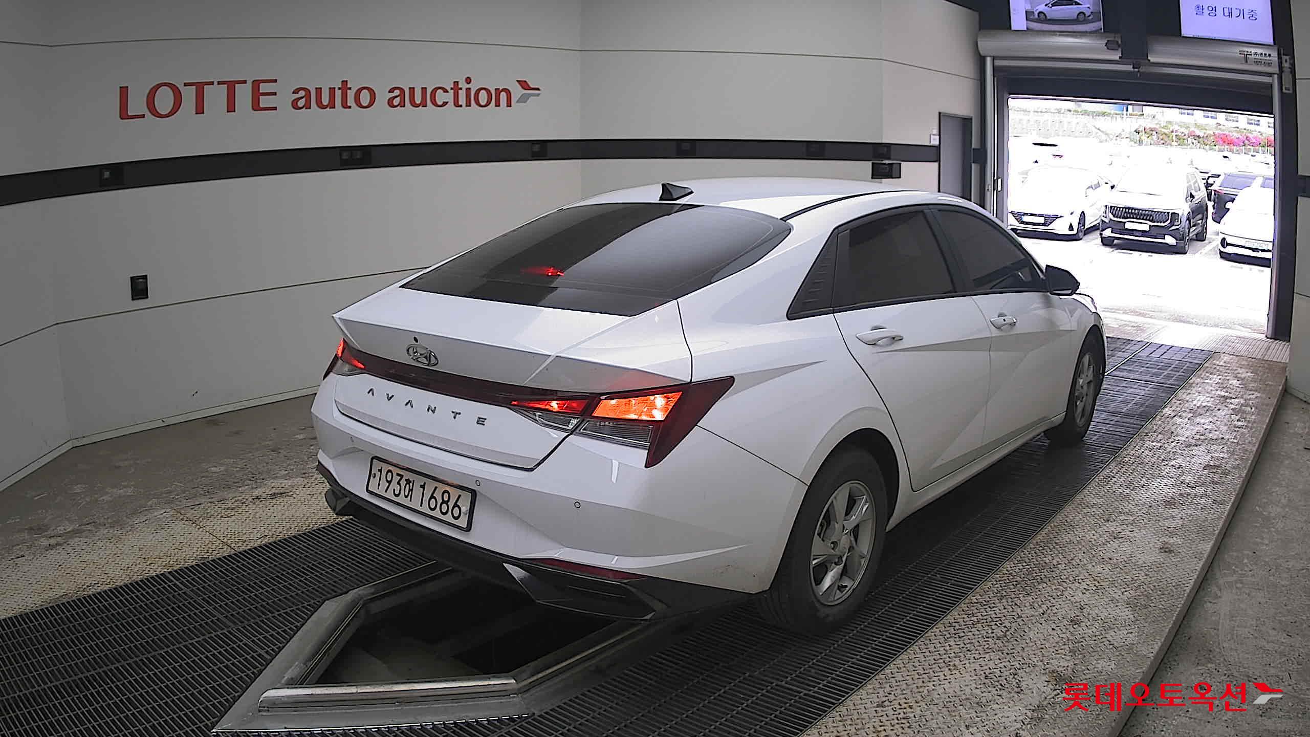 현대자동차 아반떼 2022 - 이미지 5