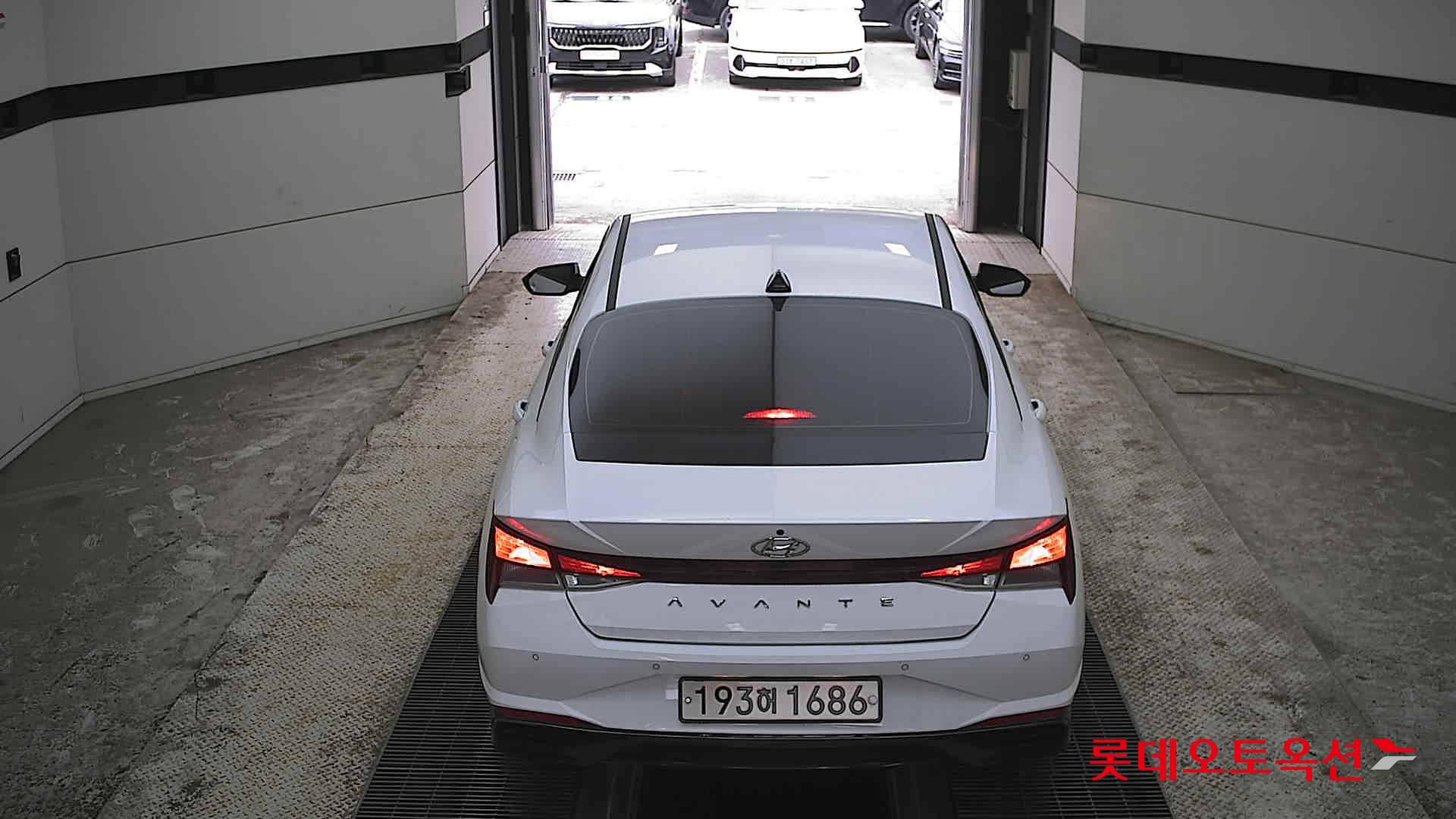 현대자동차 아반떼 2022 - 이미지 17