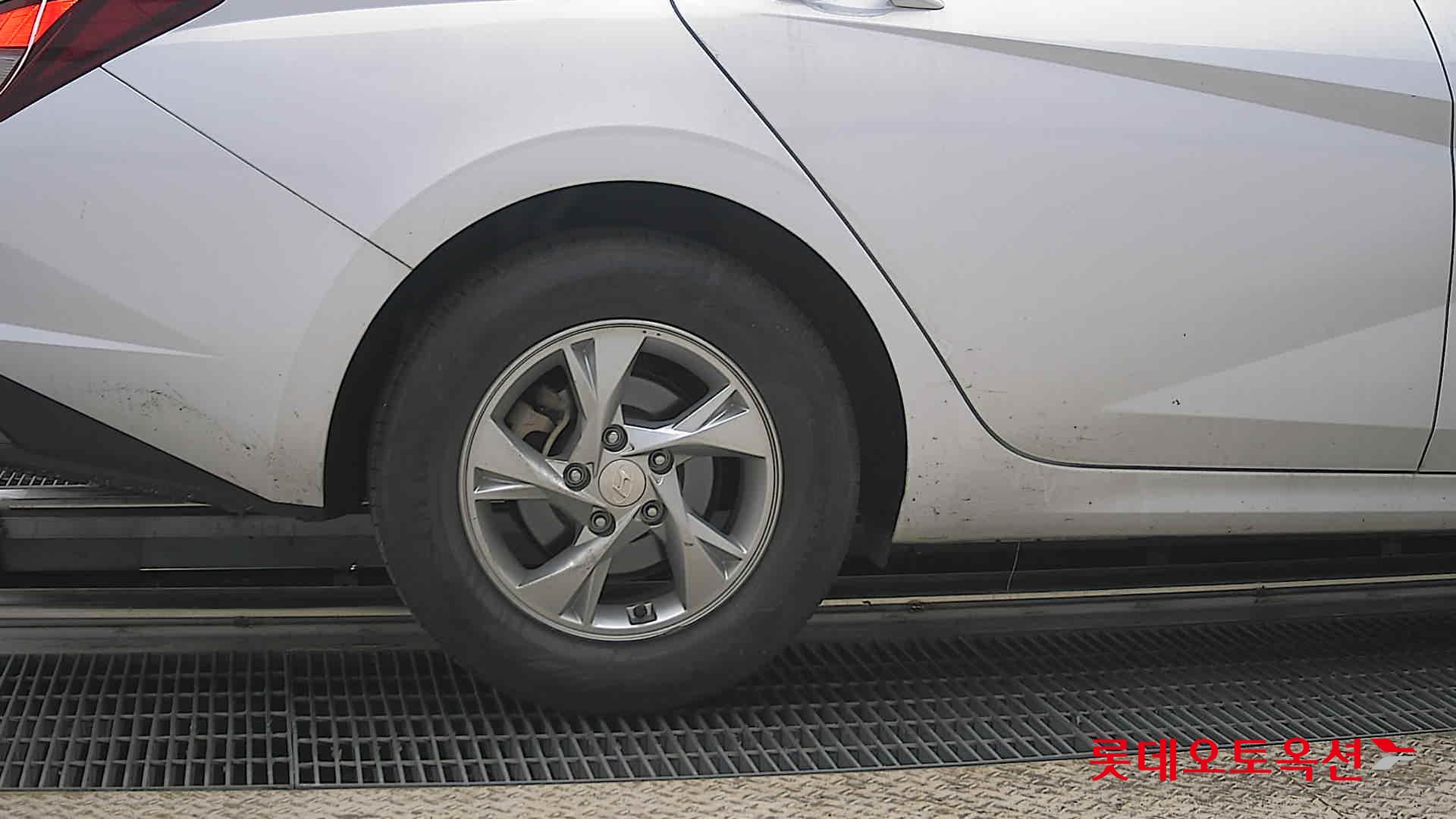 현대자동차 아반떼 2022 - 이미지 28