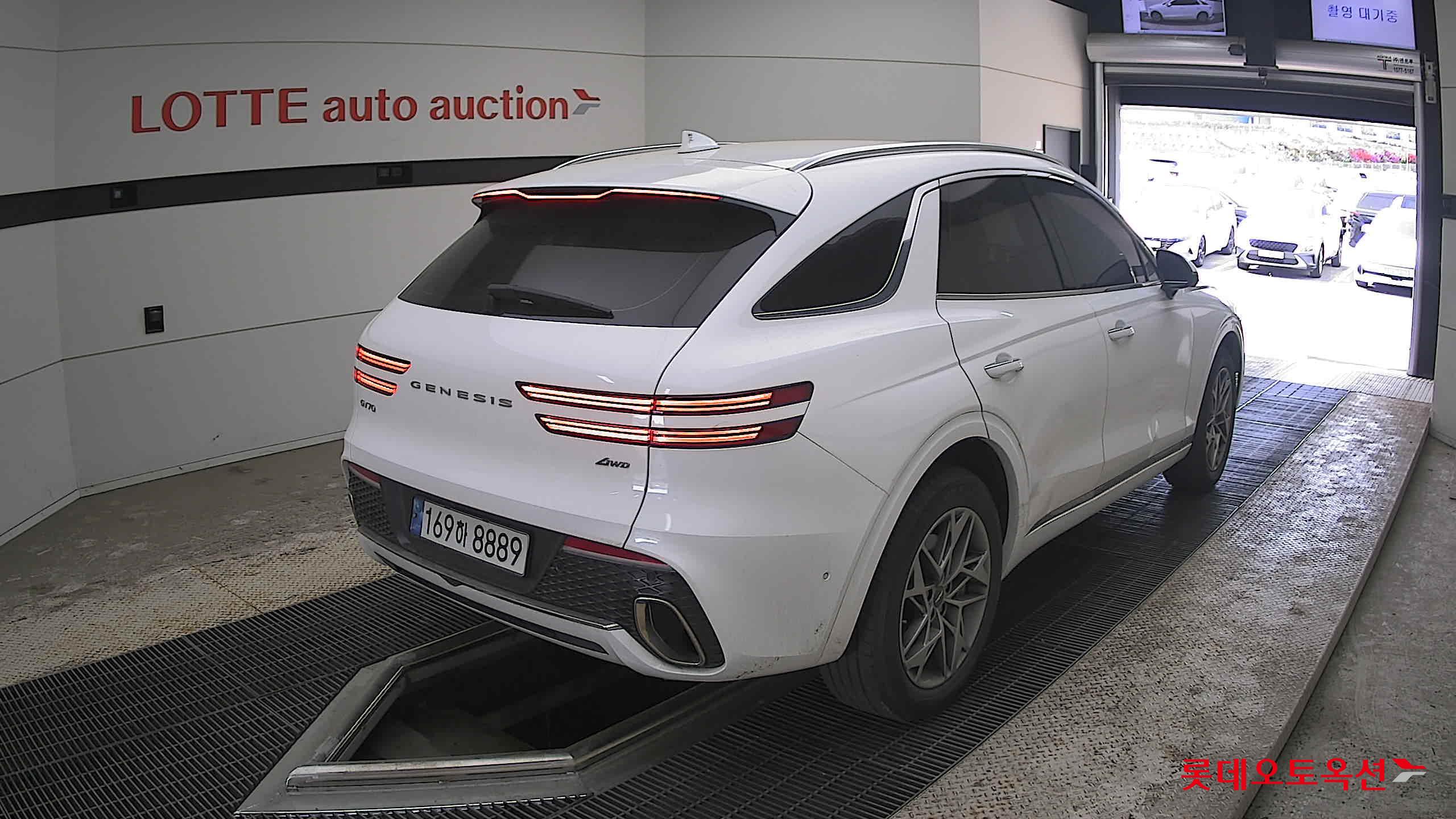 Genesis GV70 - 5