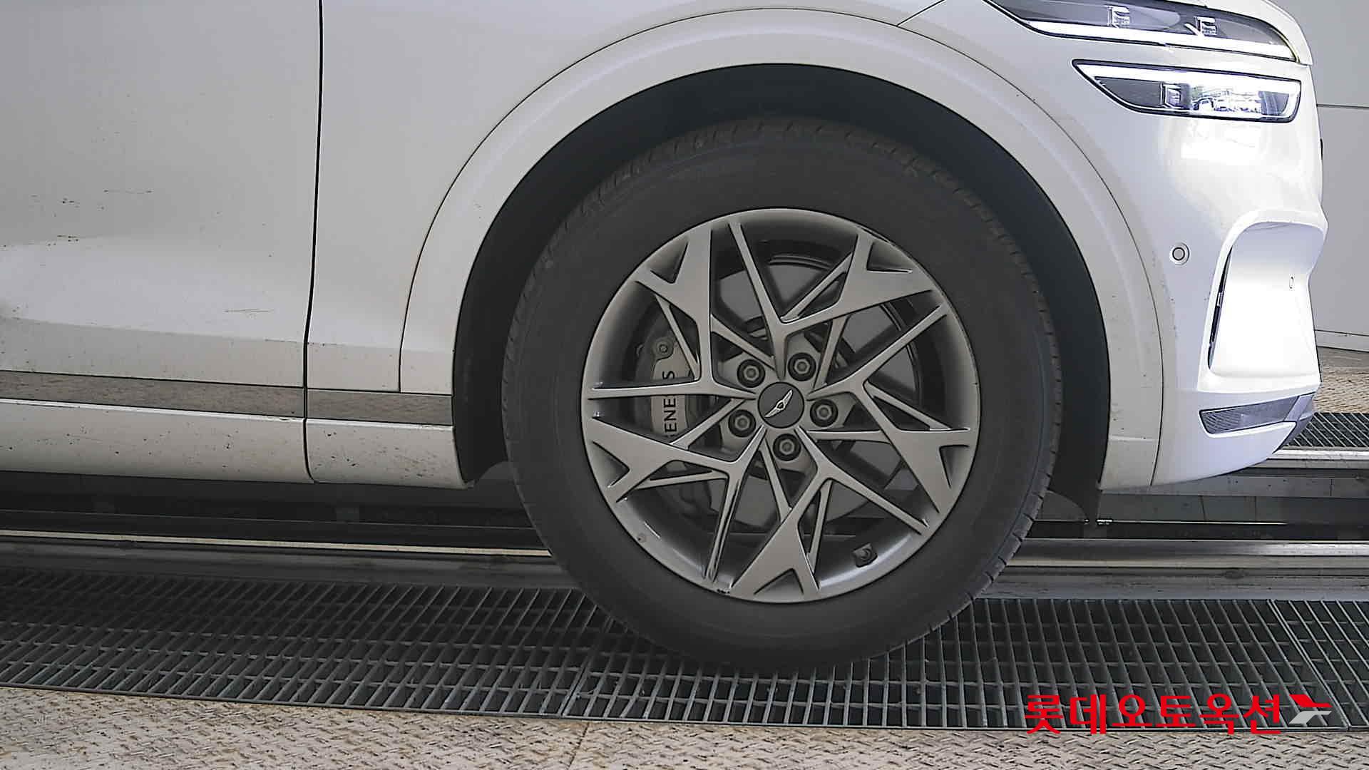 Genesis GV70 - 27