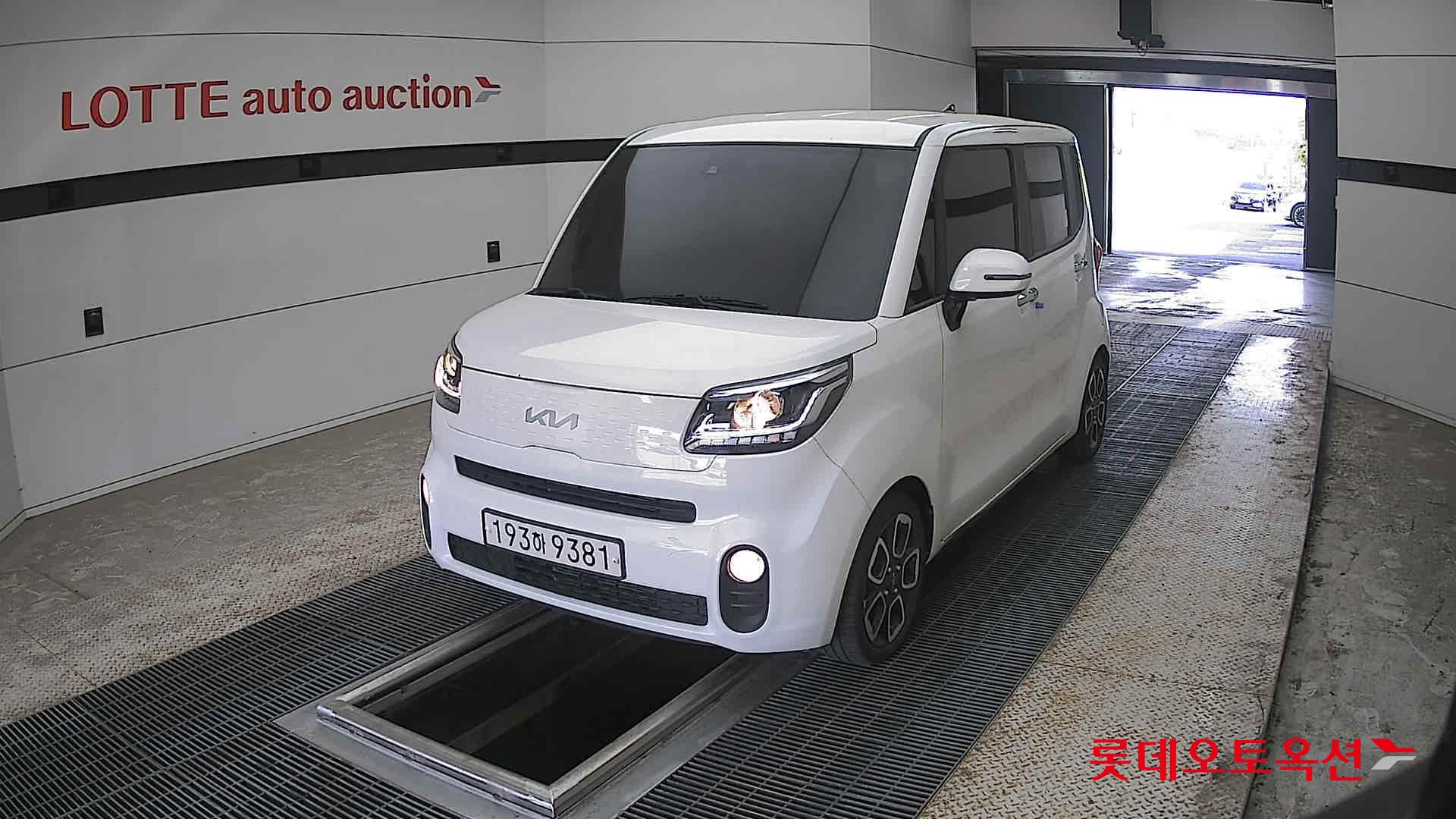 Kia Ray - 10