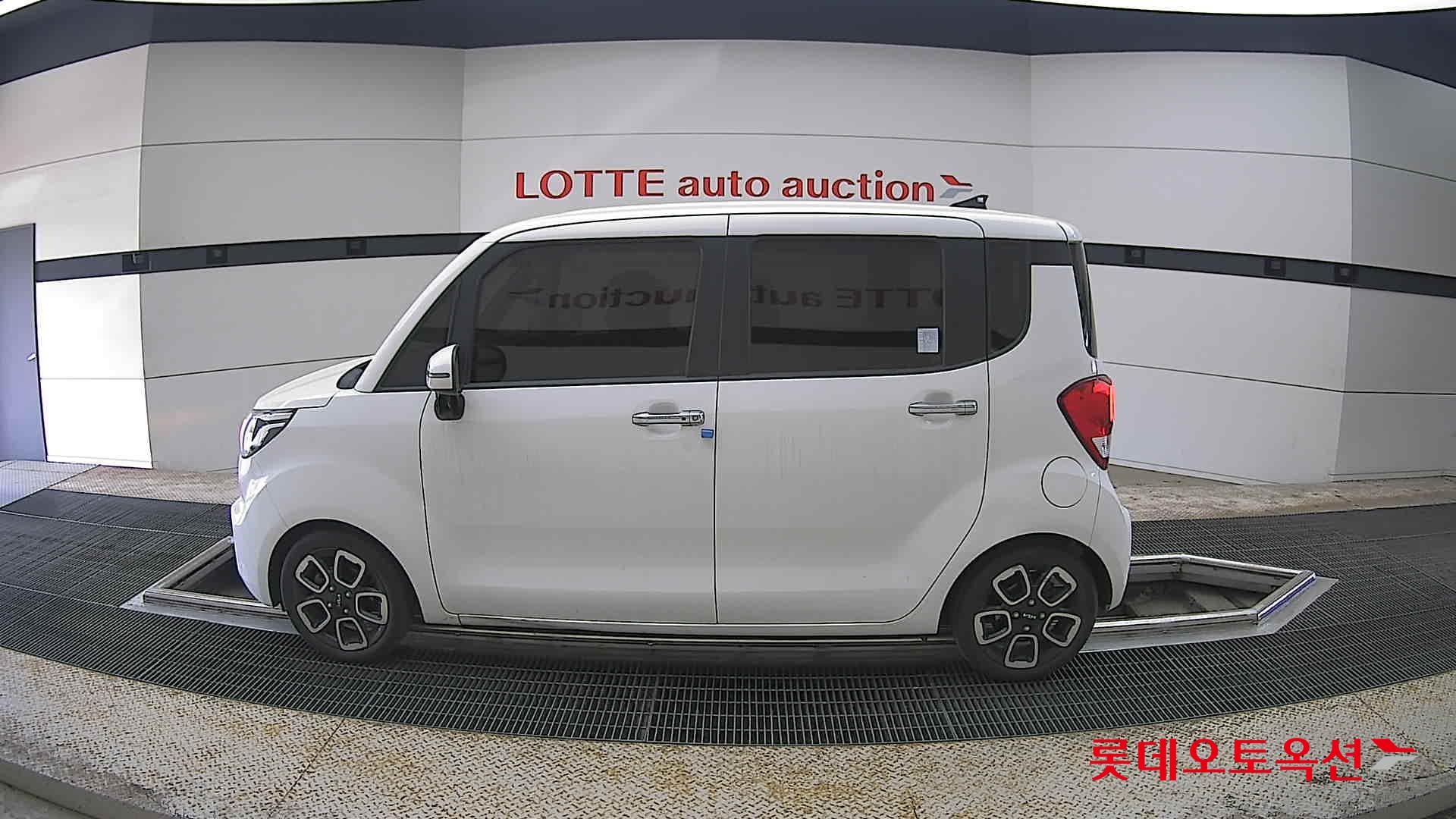 Kia Ray - 13