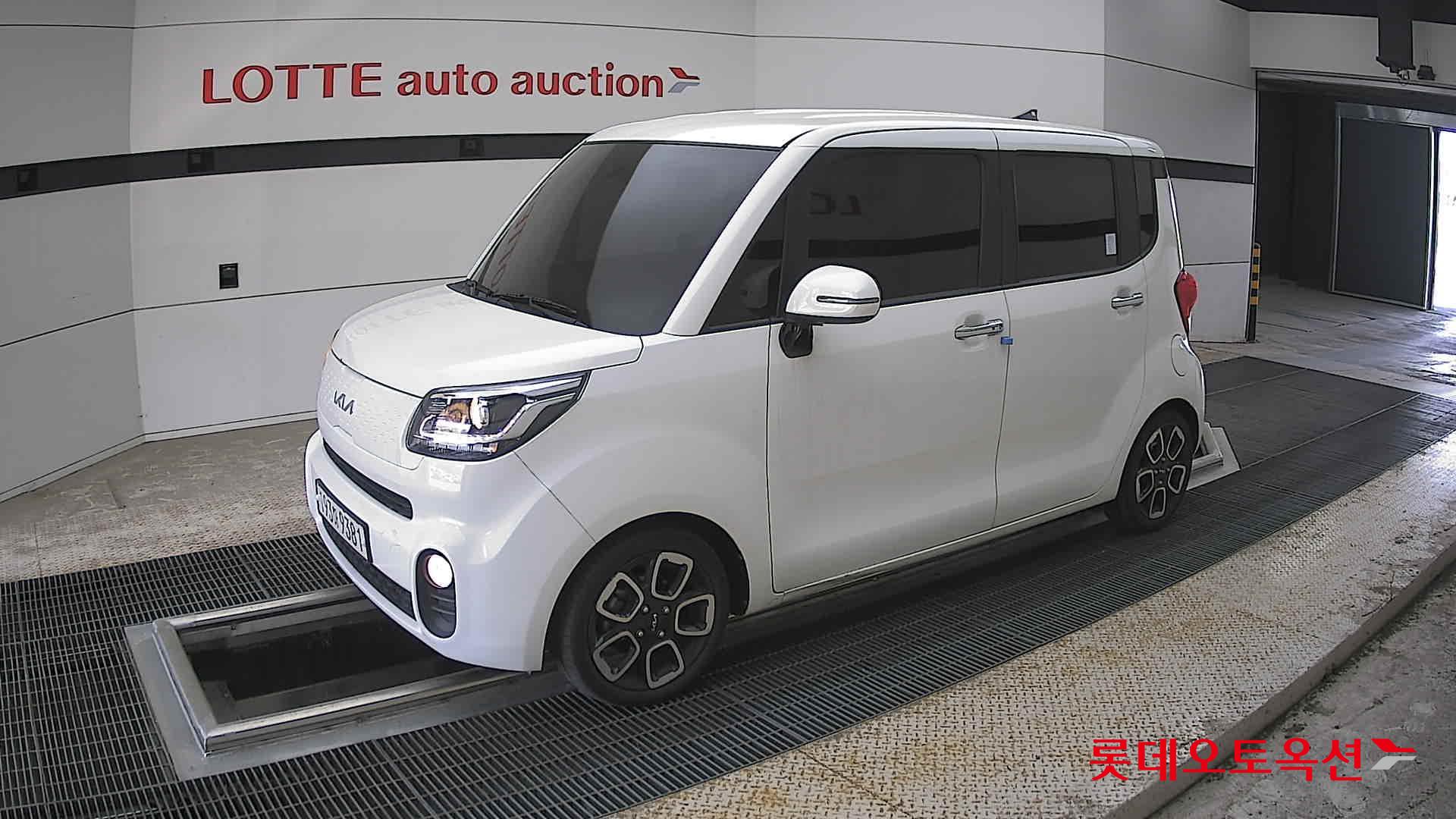 Kia Ray - 11