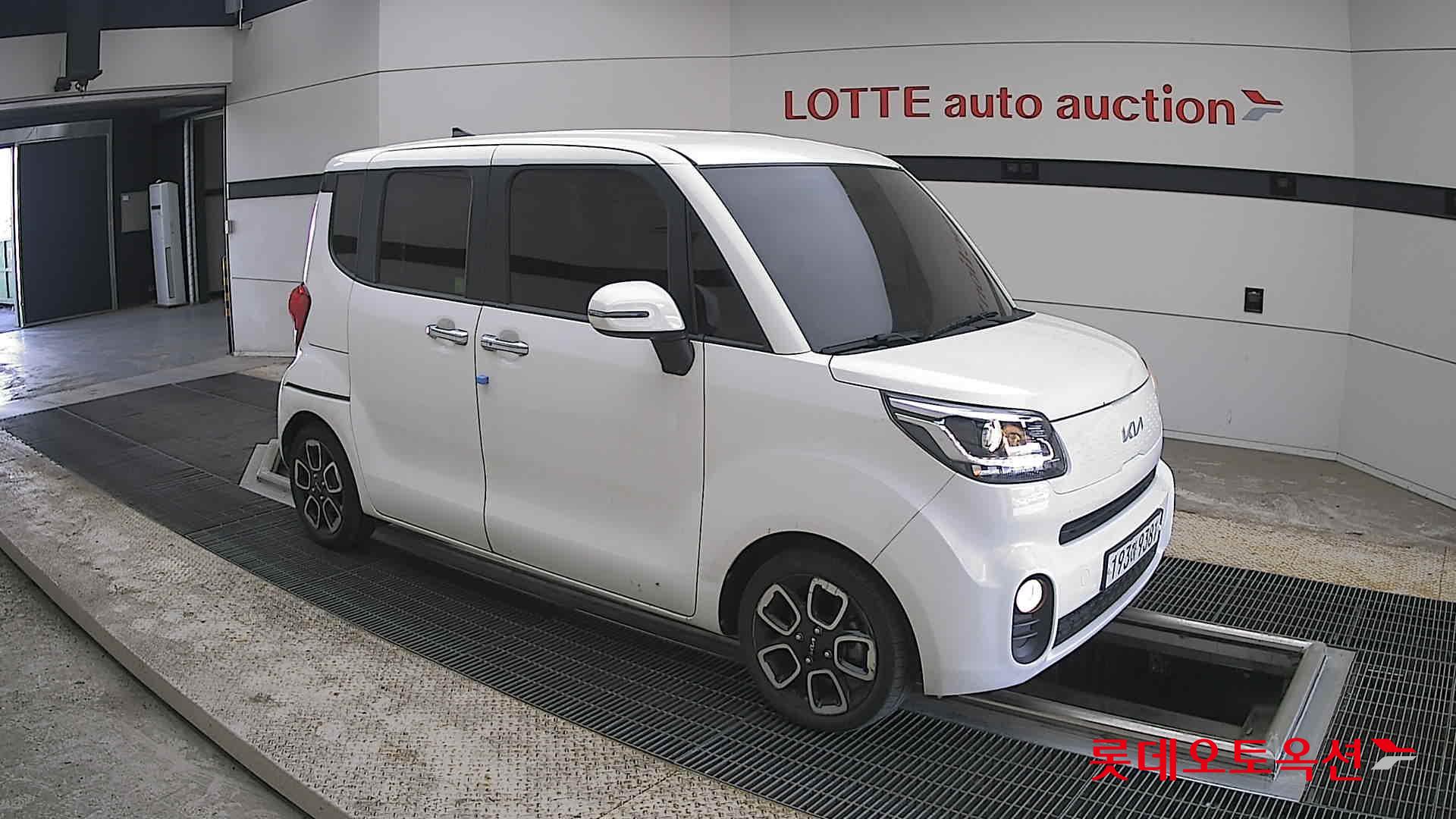 Kia Ray - 23