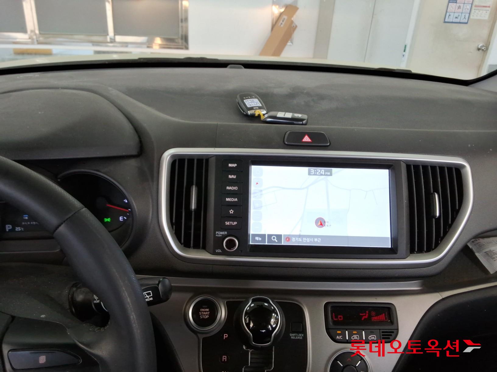 Kia Ray - 32