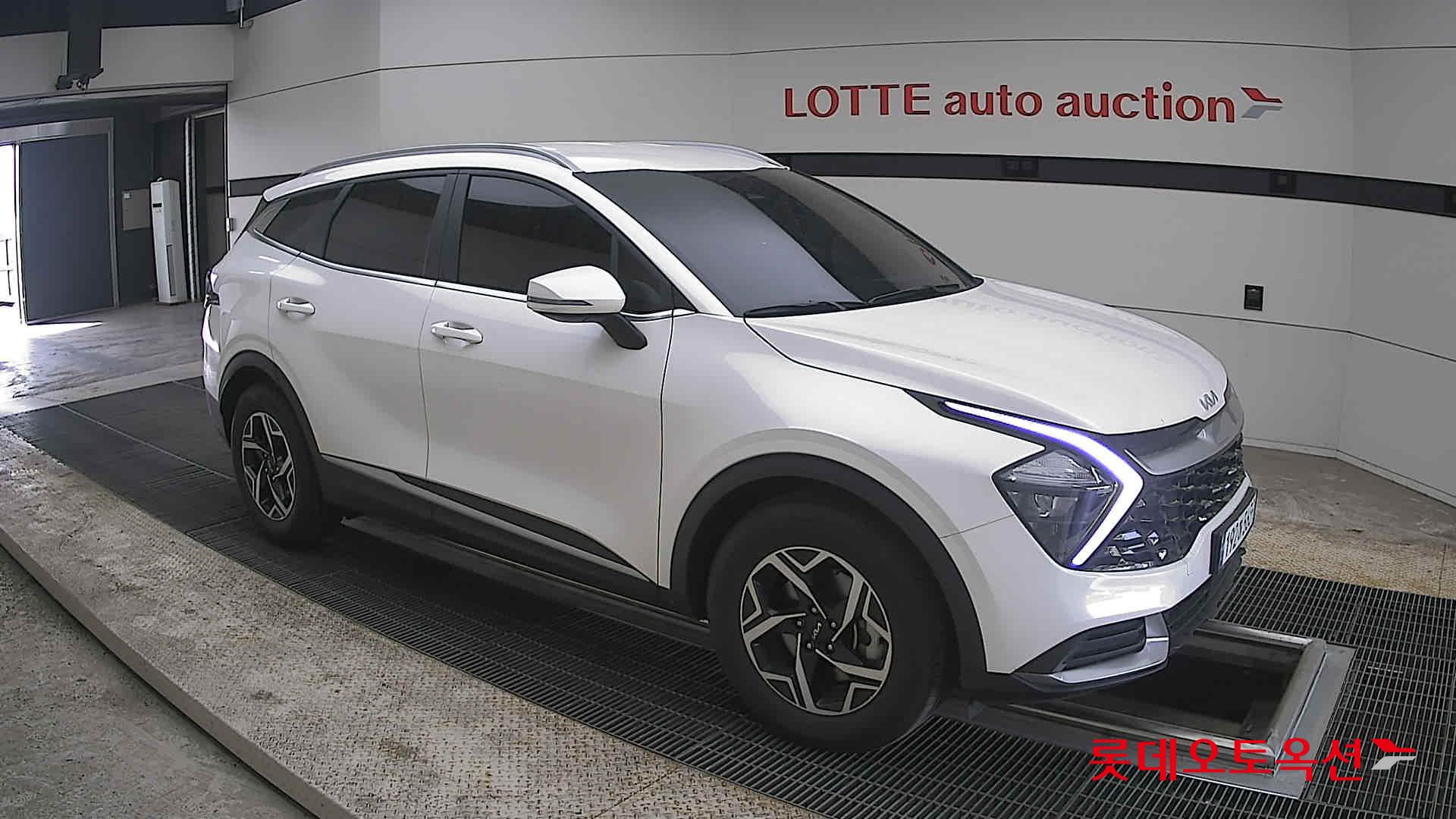 Kia Sportage 2023 - Image 23