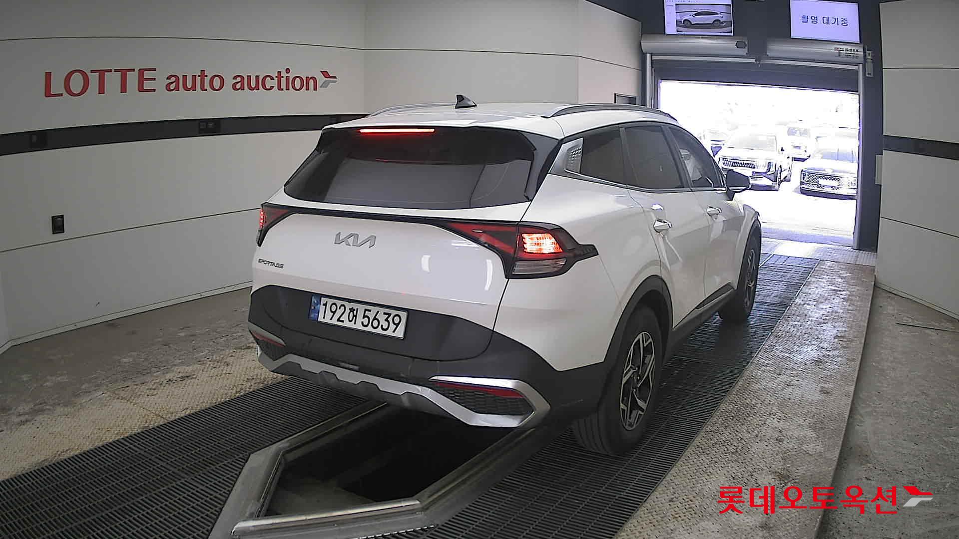 Kia Sportage 2023 - Image 18