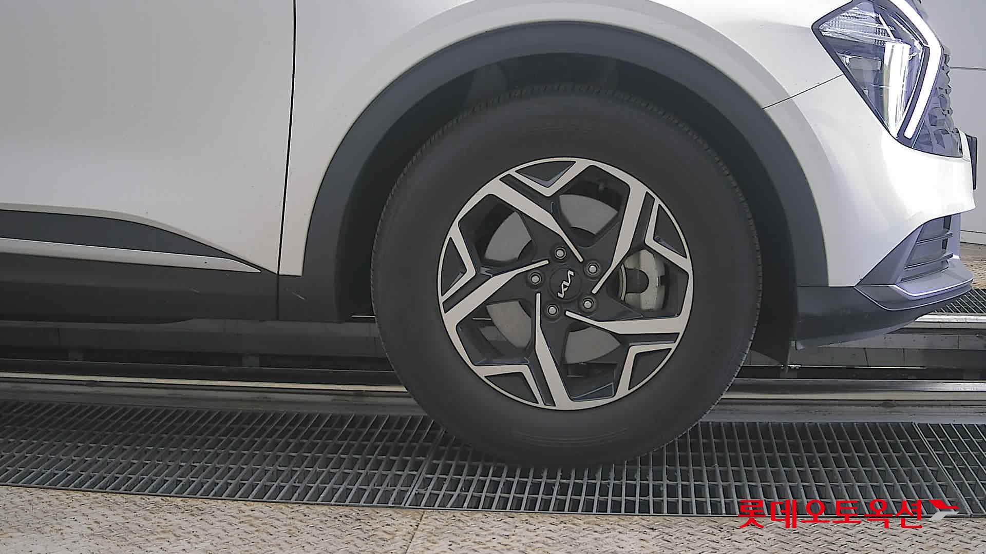 Kia Sportage 2023 - Image 27