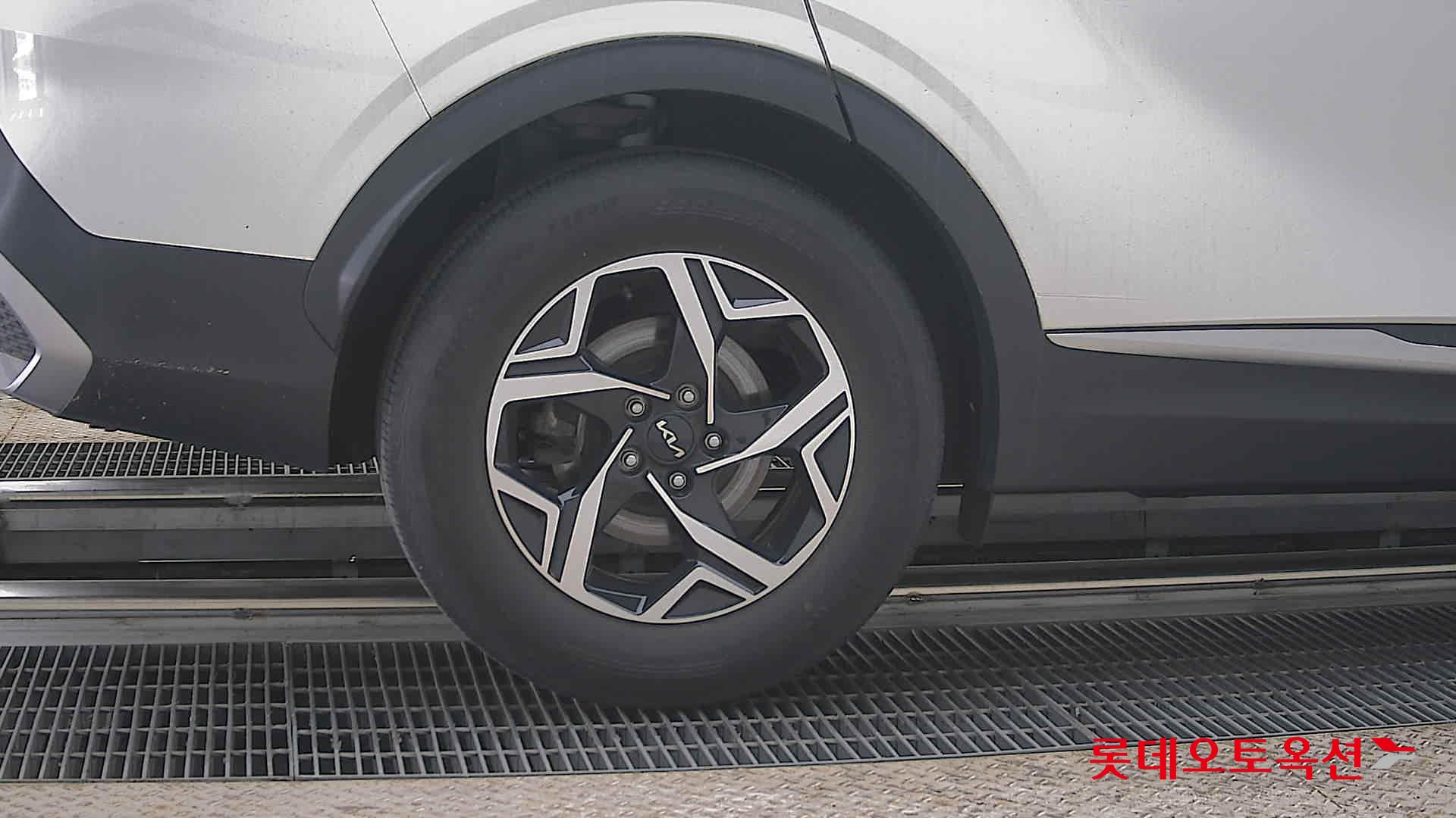 Kia Sportage 2023 - Image 28