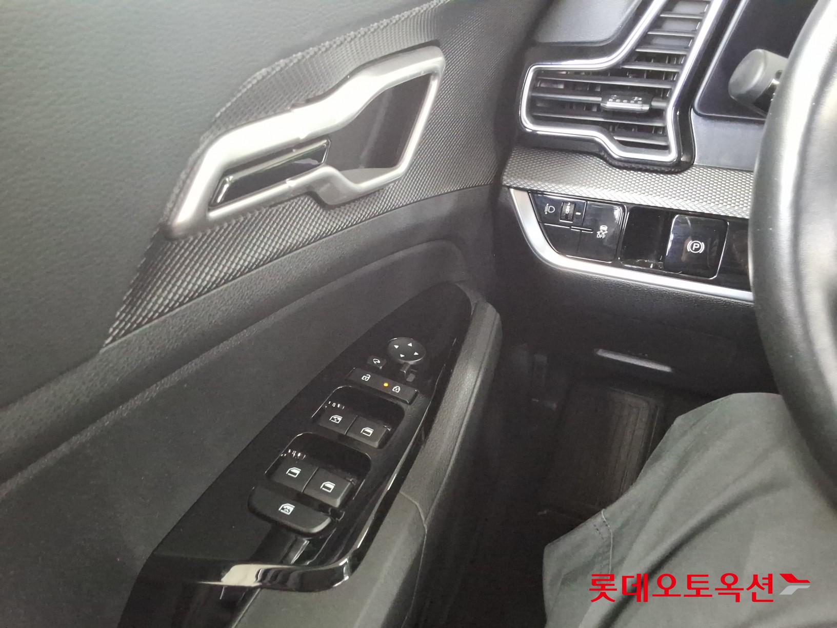 Kia Sportage 2023 - Image 29