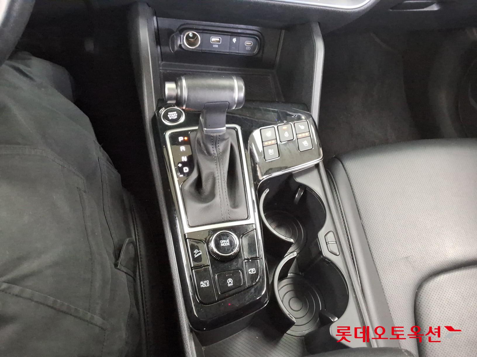 Kia Sportage 2023 - Image 33