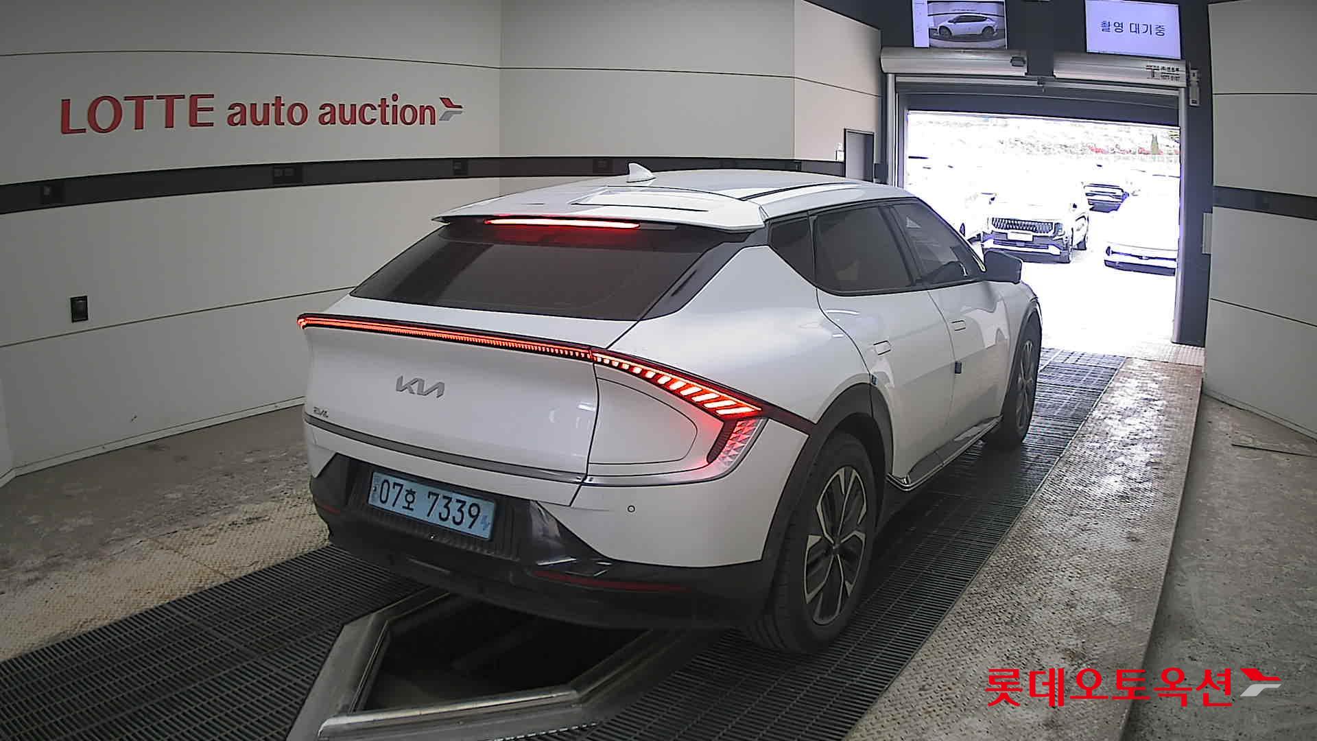 기아자동차 EV6 2022 - 이미지 18