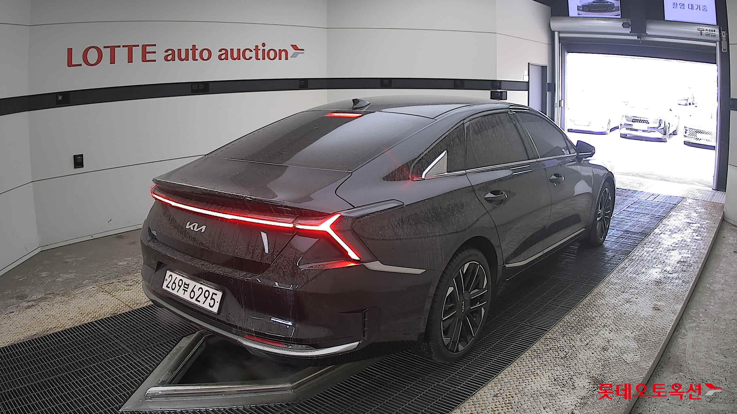 Kia K8 - 5
