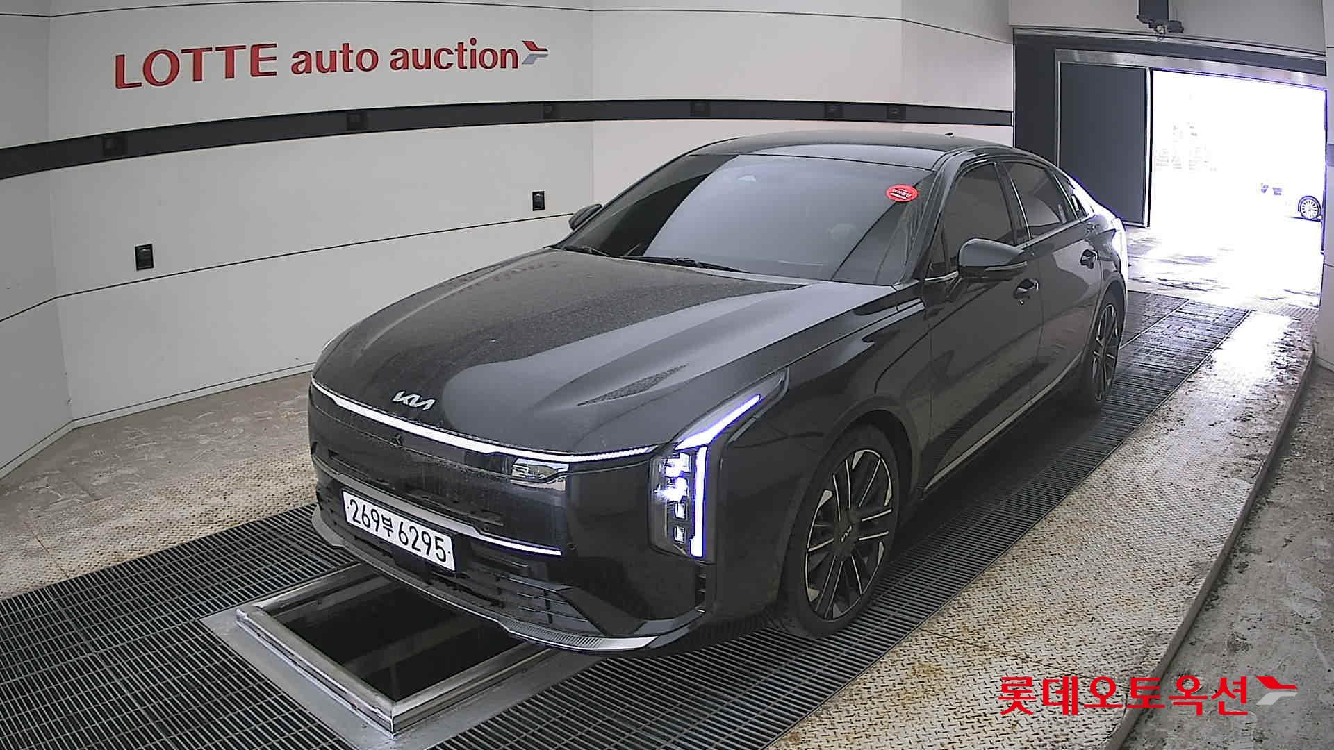 Kia K8 - 3