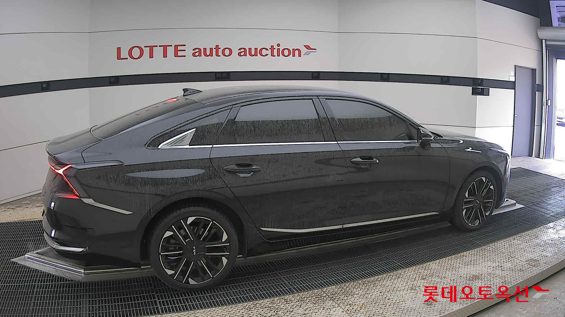 Kia K8 - 20