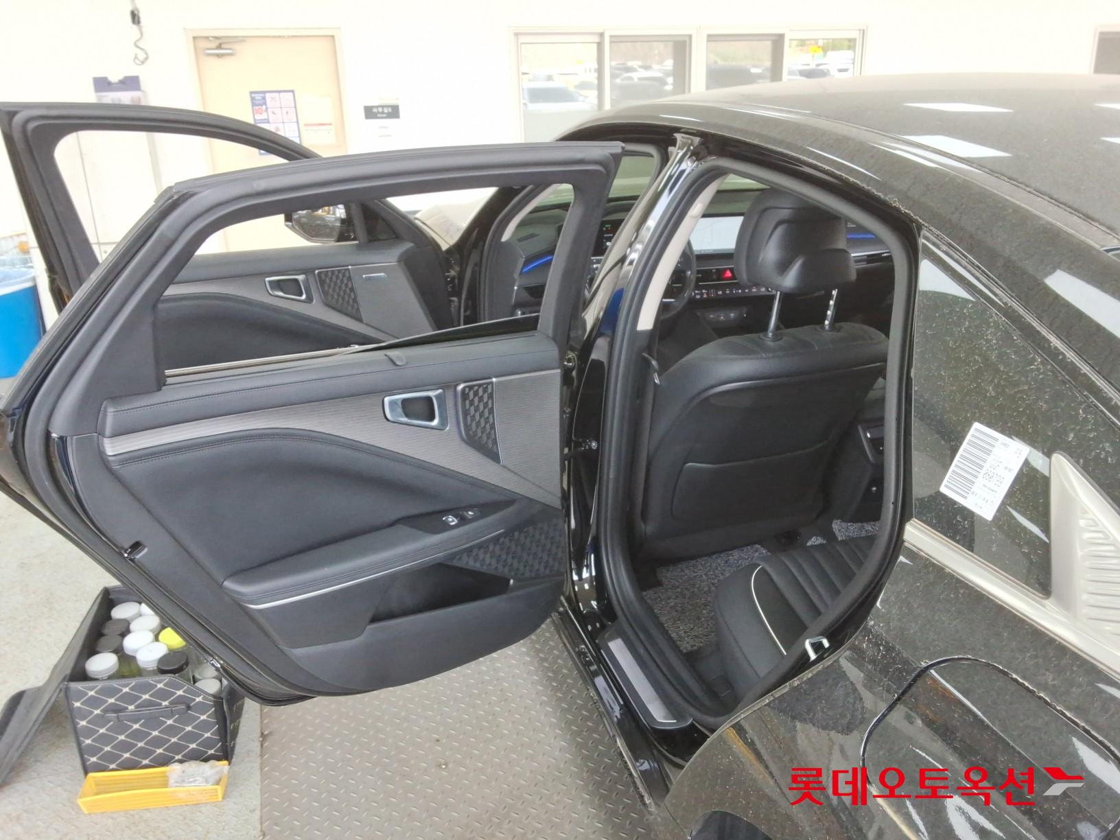 Kia K8 - 37