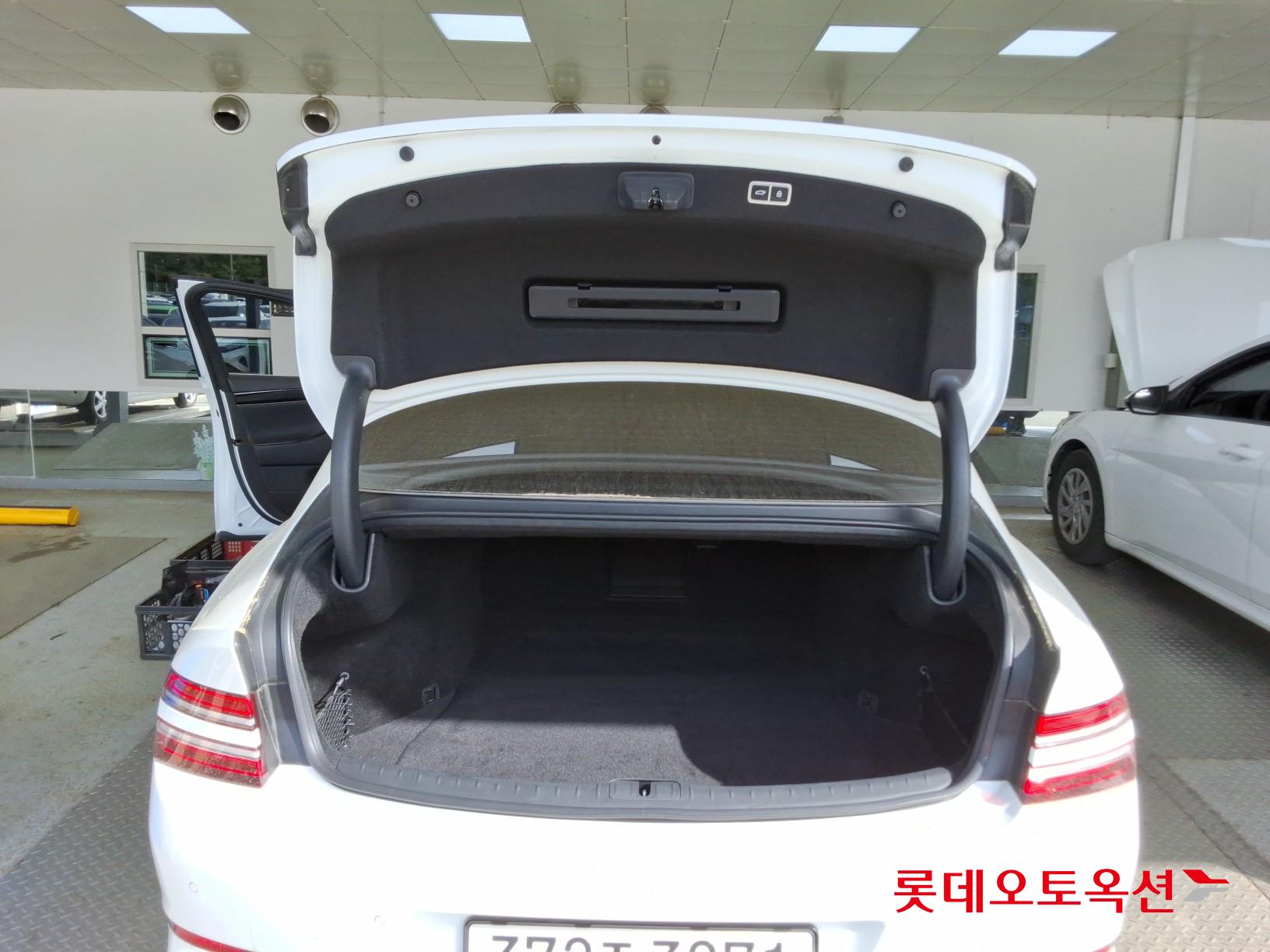 제네시스 G80 - 9