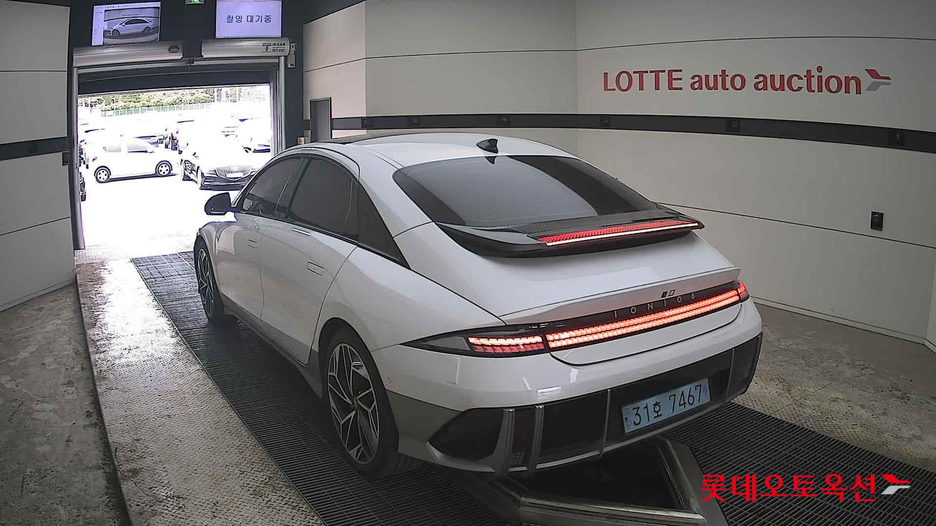 Hyundai Ioniq 6 2023 - Image 16