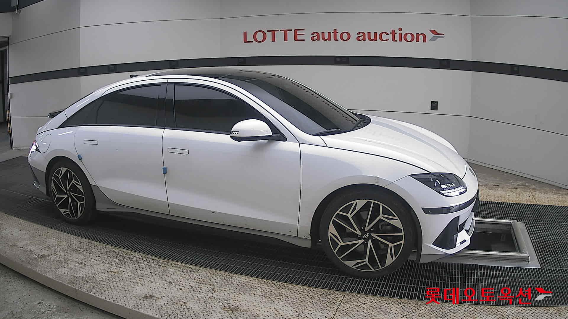 Hyundai Ioniq 6 2023 - Image 22