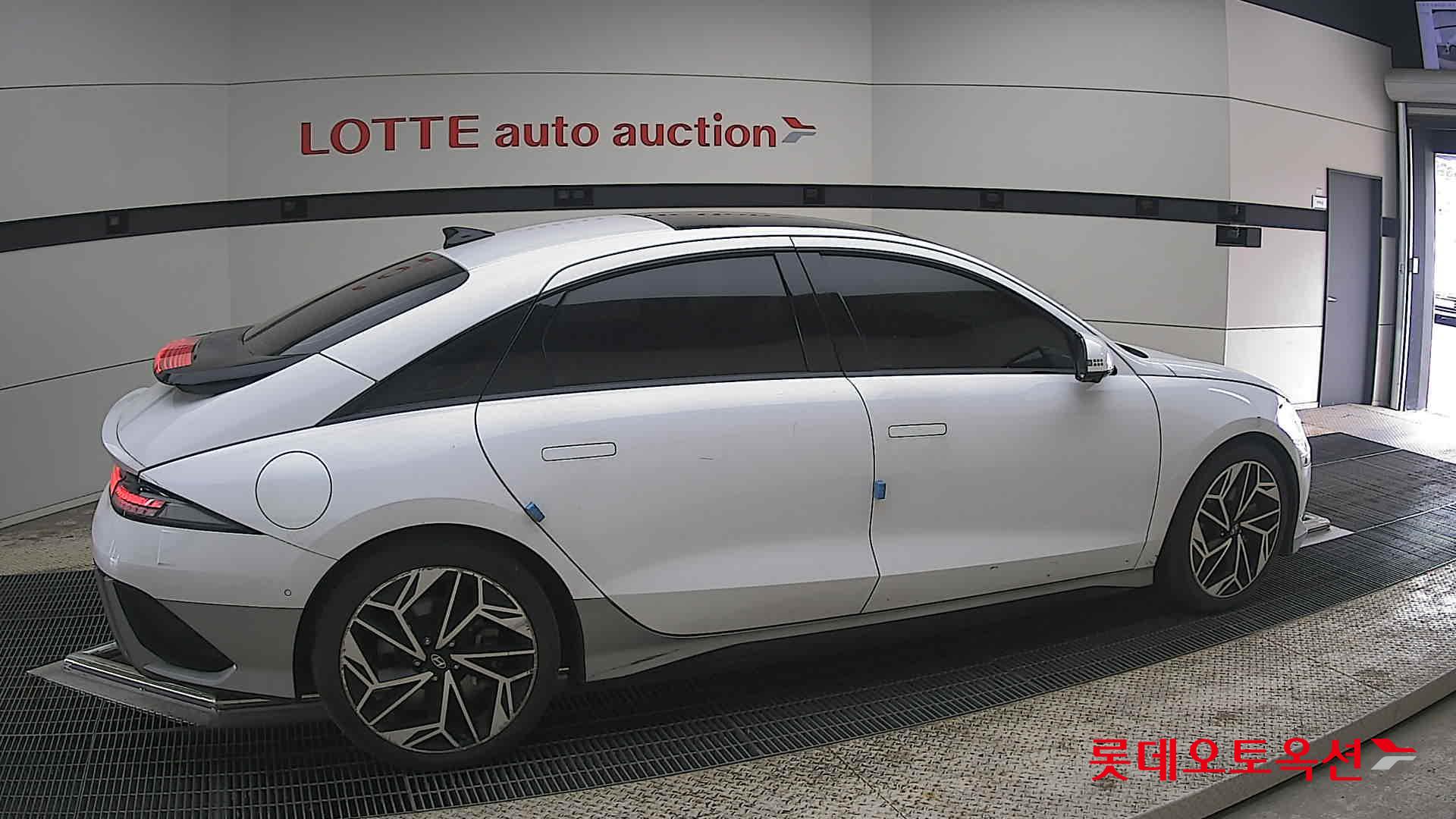 Hyundai Ioniq 6 2023 - Image 20