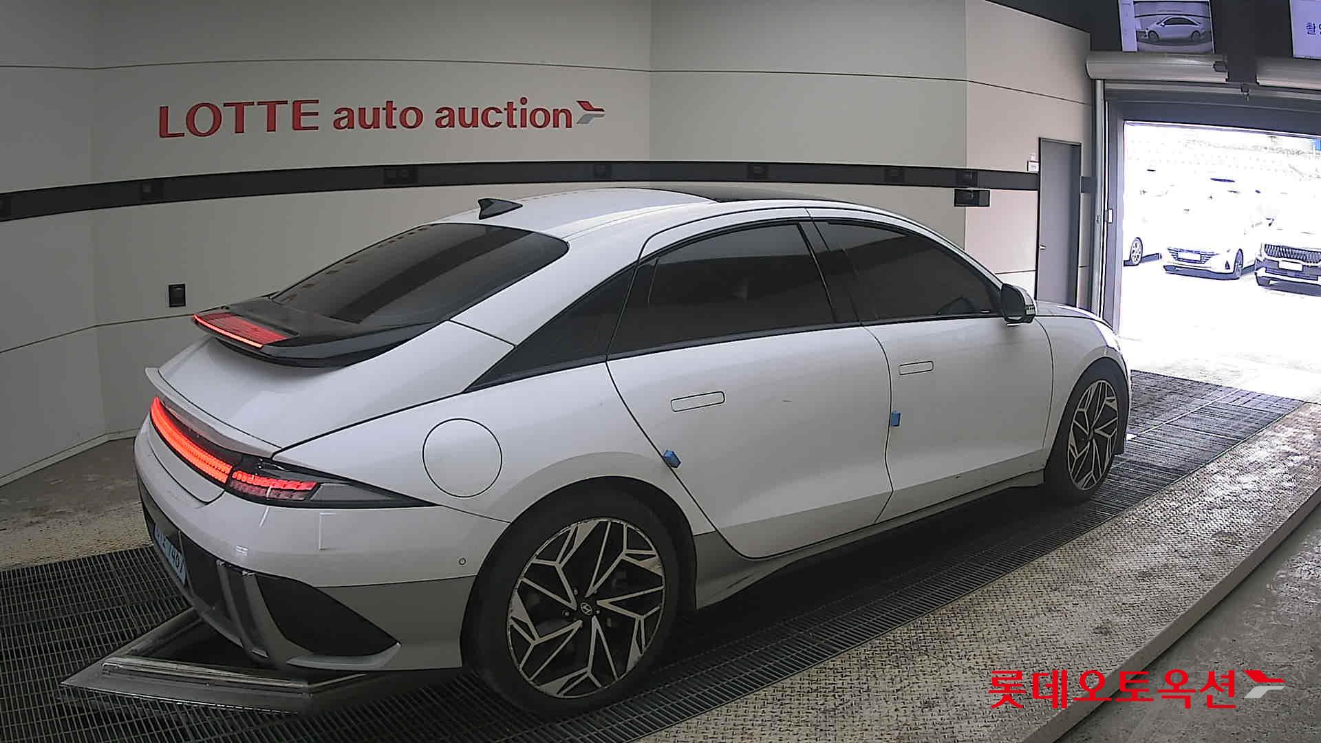 Hyundai Ioniq 6 2023 - Image 19