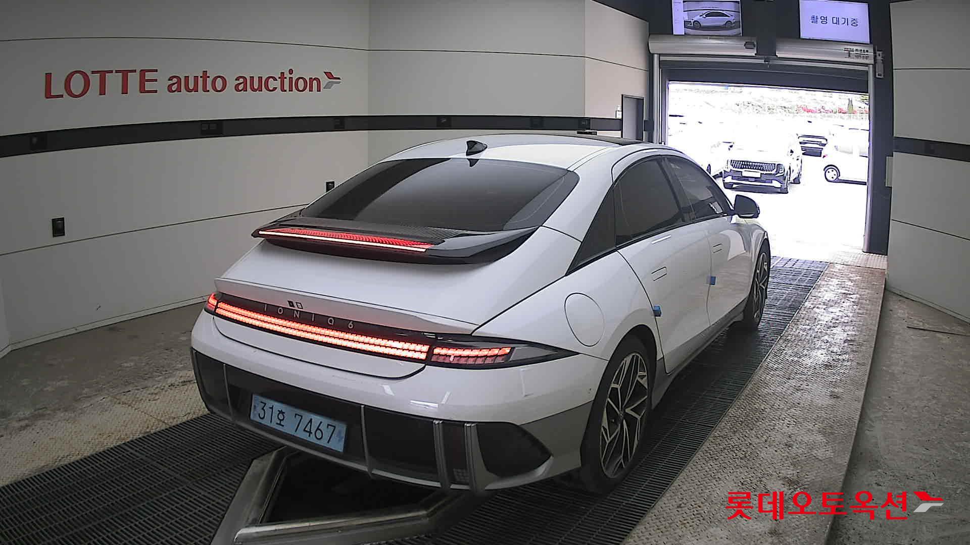 Hyundai Ioniq 6 2023 - Image 18