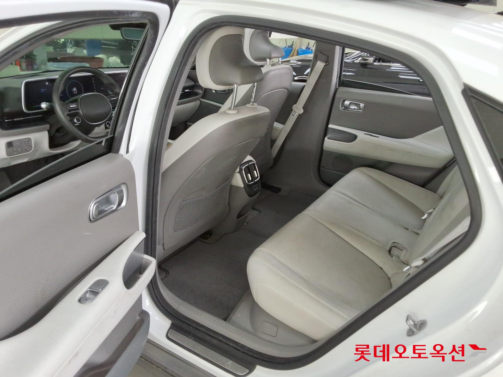 Hyundai Ioniq 6 2023 - Image 37