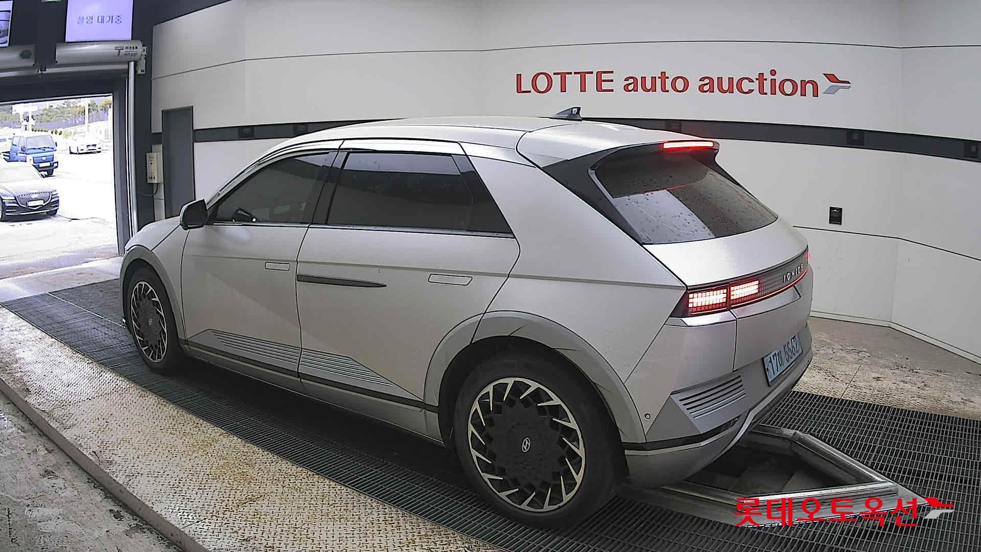 Hyundai Ioniq 5 - 15