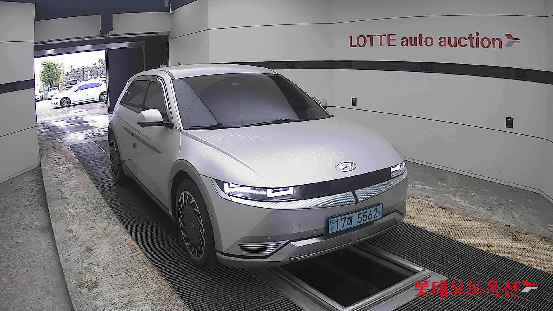 Hyundai Ioniq 5 - 24