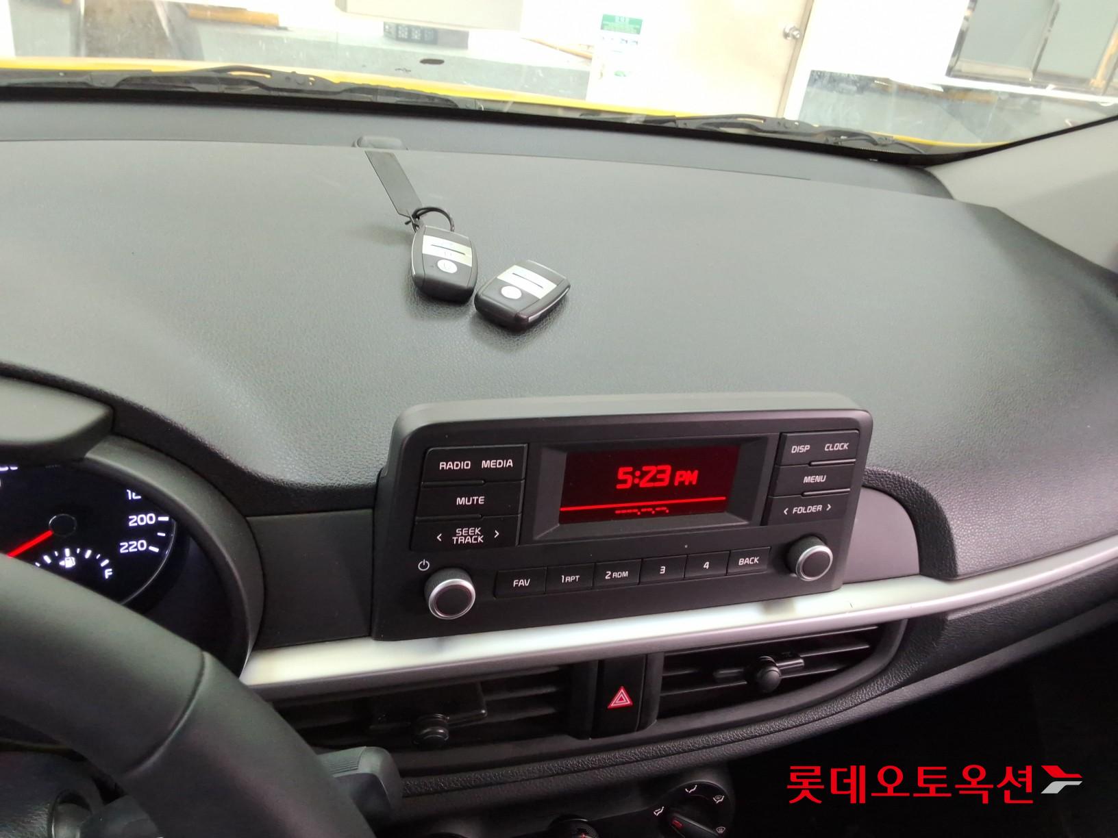 Kia Morning 2022 - Image 32