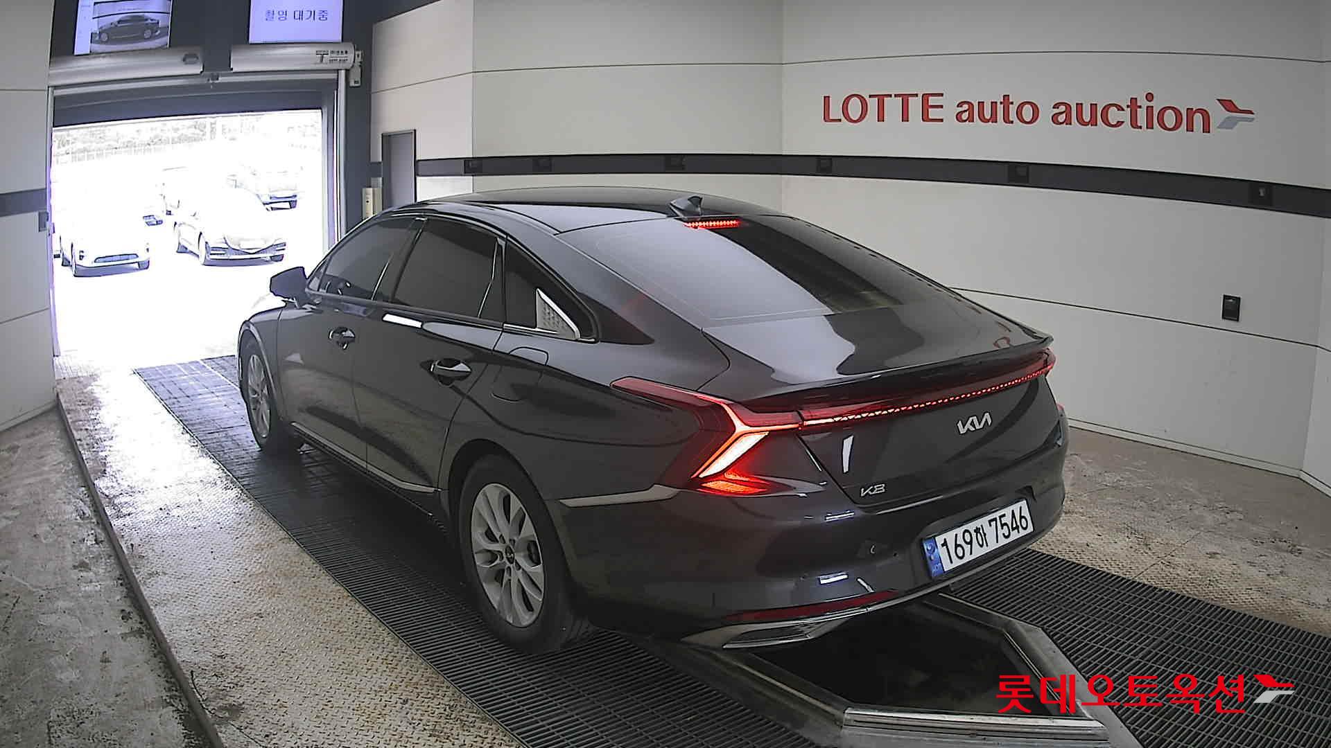 Kia K8 2022 - Image 4