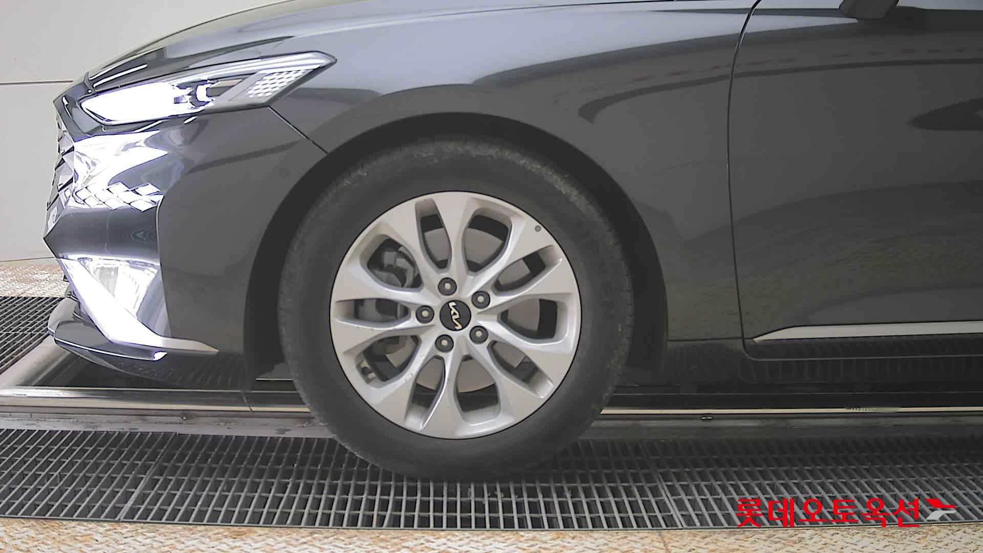 Kia K8 2022 - Image 25