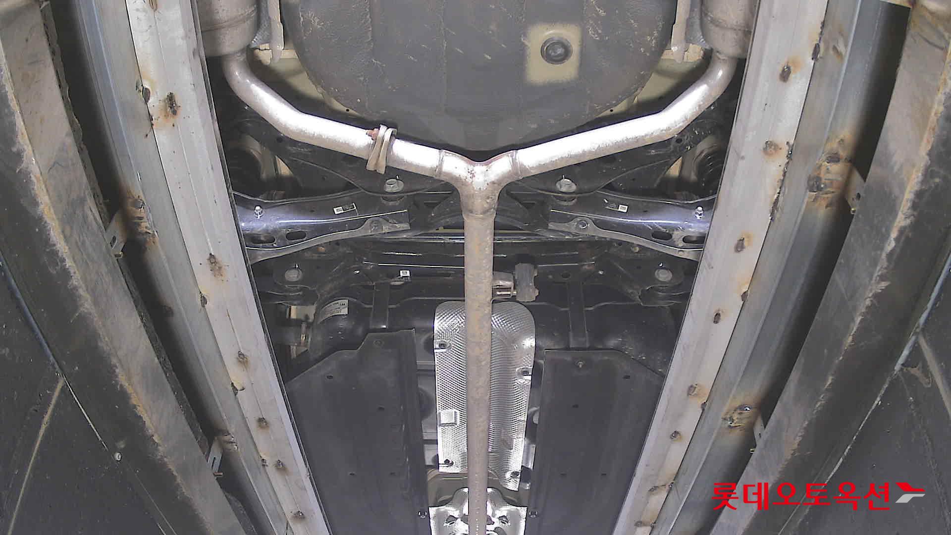 Kia K8 2022 - Image 2