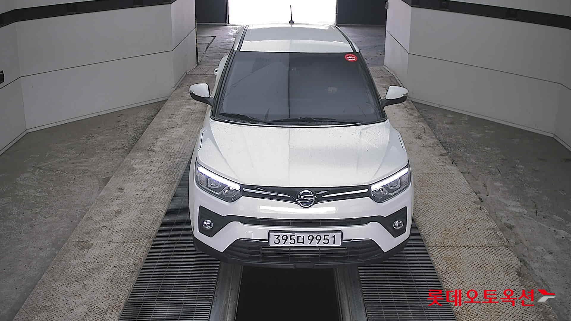 سانج يونج تيفولي