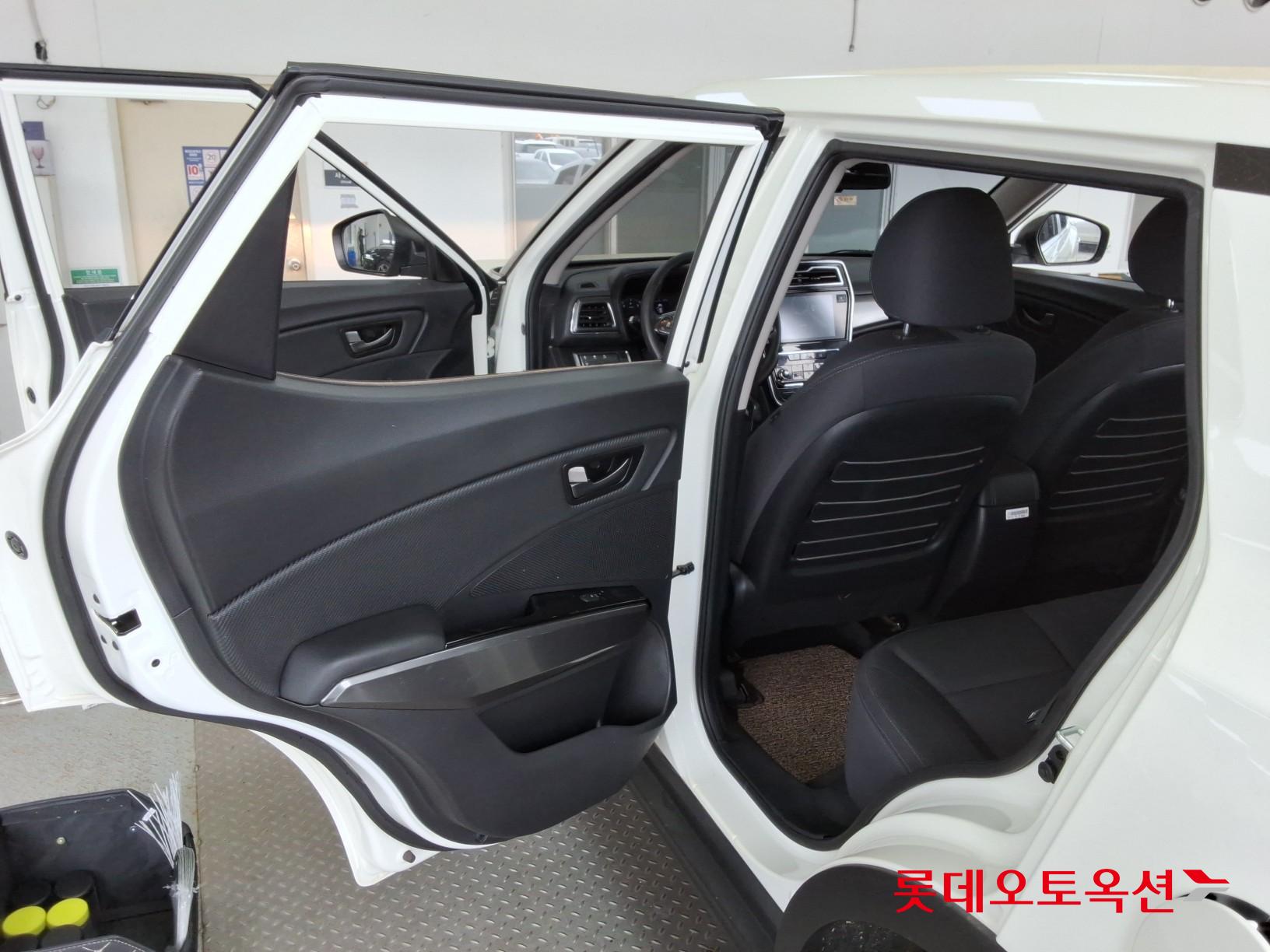 سانج يونج تيفولي 2023 - صورة 37