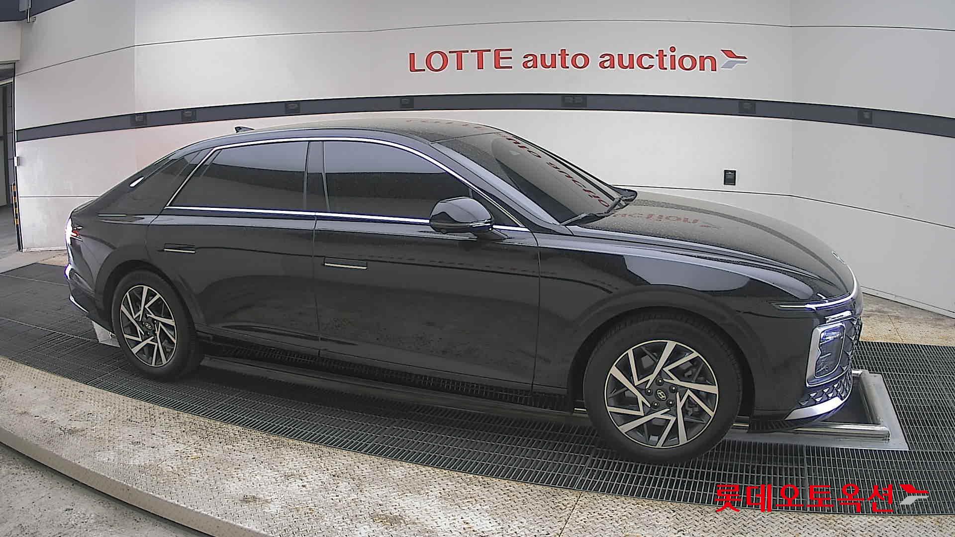 Hyundai Grandeur 2023 - Image 22