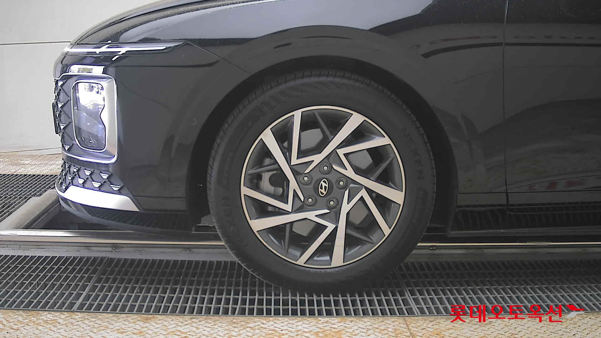 Hyundai Grandeur 2023 - Image 25