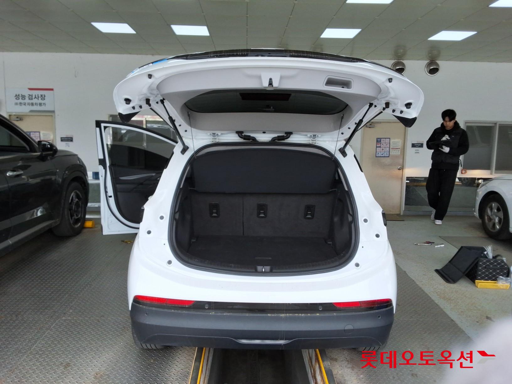 Gm Korea Bolt 2022 - Image 9