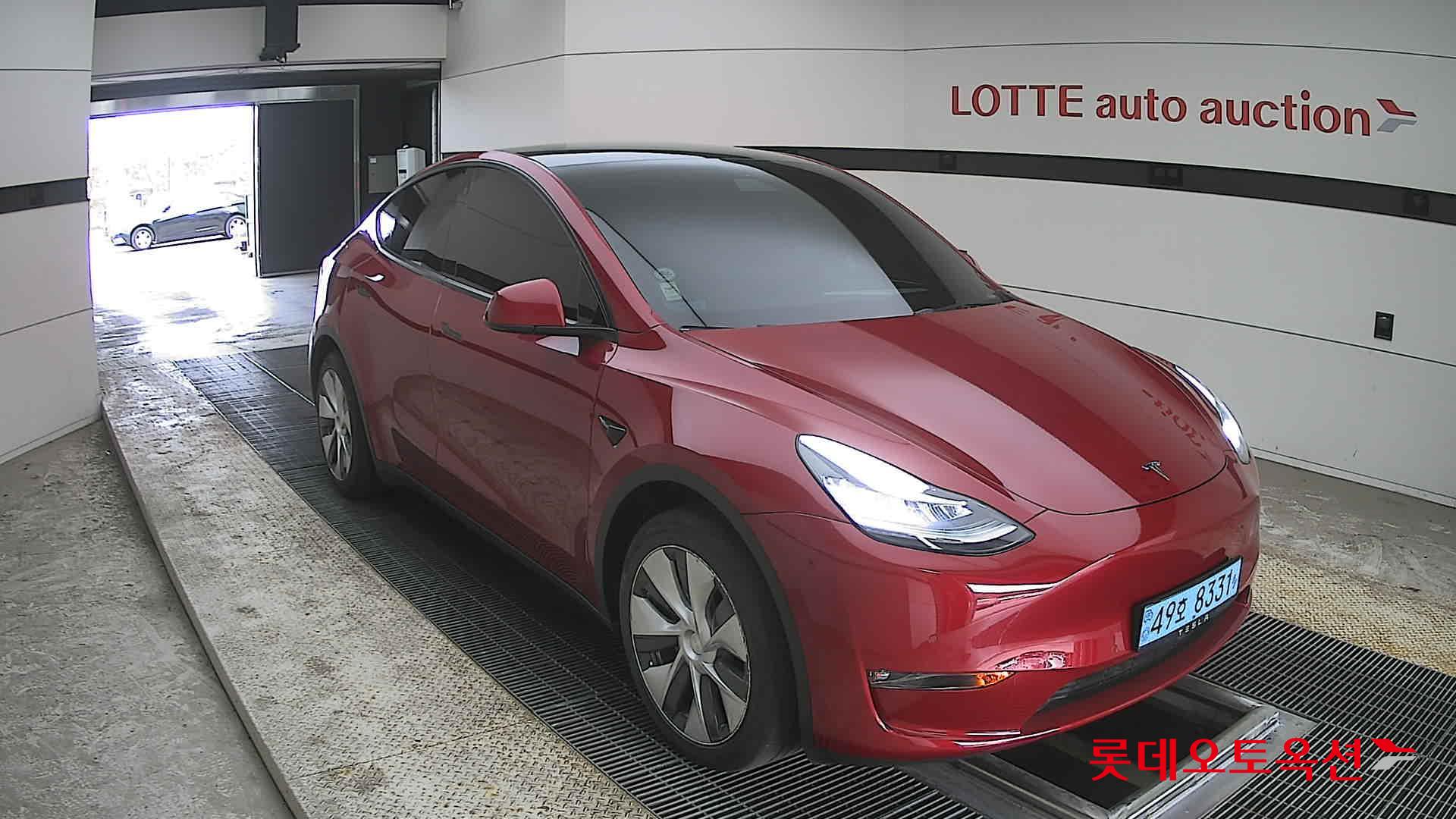 Tesla Model Y 2021 - Image 6