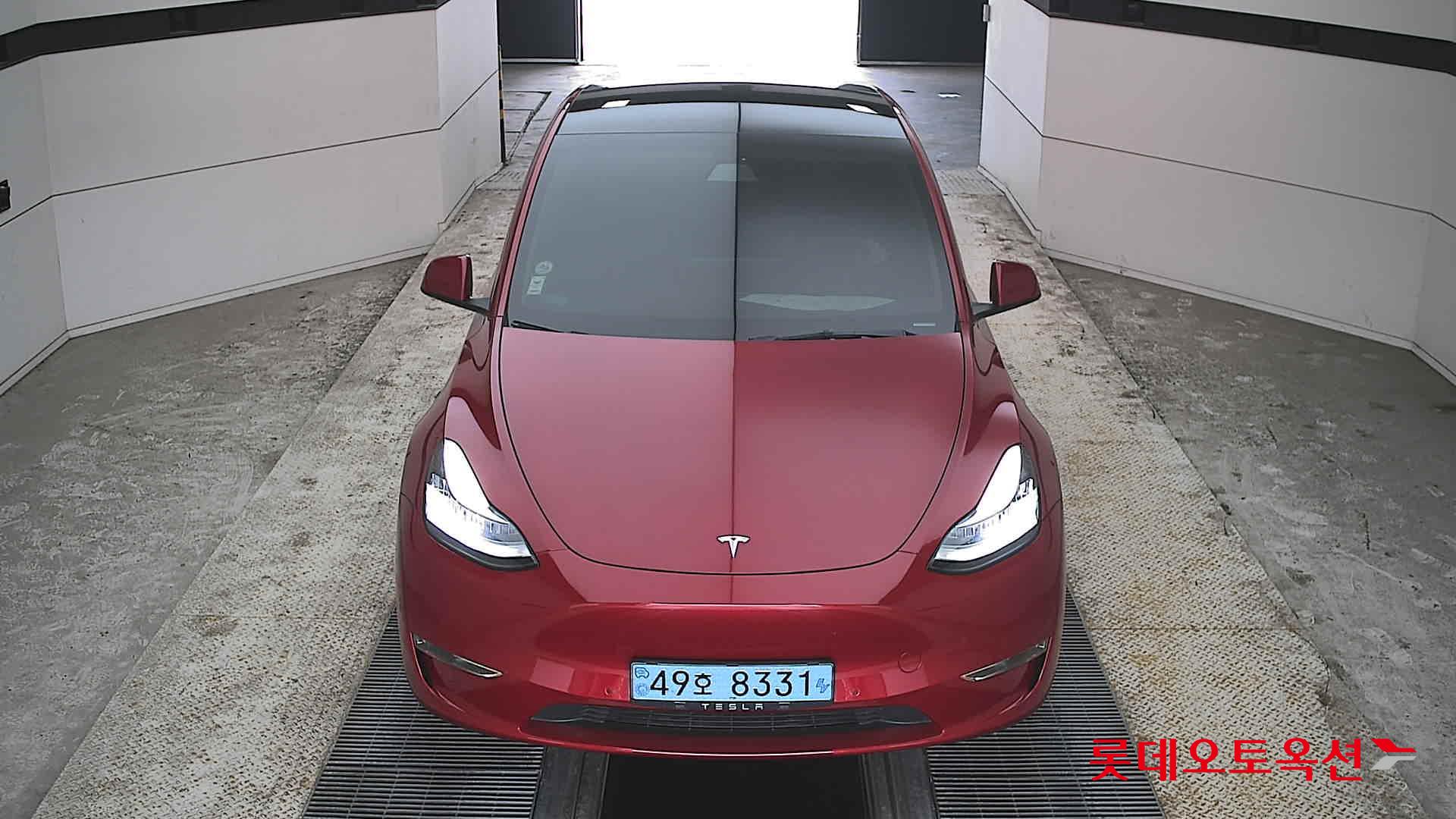 Tesla Model Y