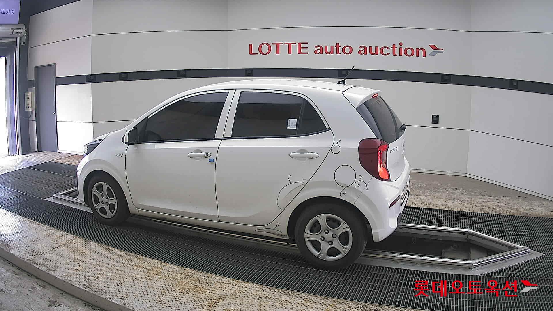 كيا مورنينج 2022 - صورة 14