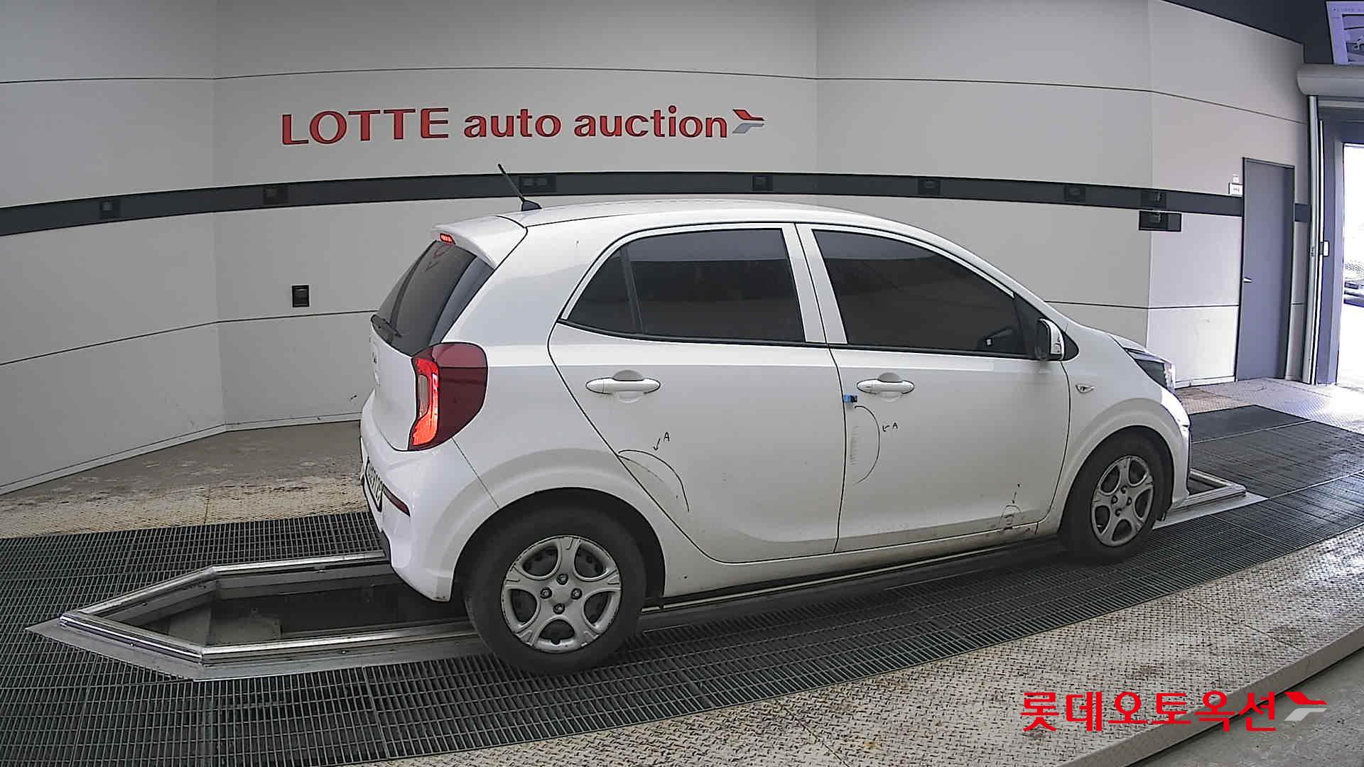 كيا مورنينج 2022 - صورة 20