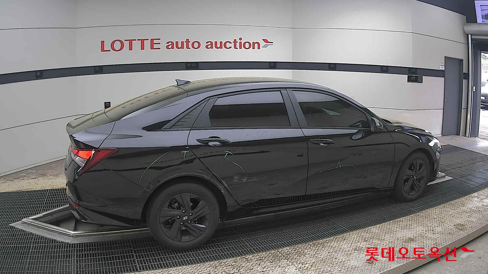 Hyundai Elantra 2023 - Image 20