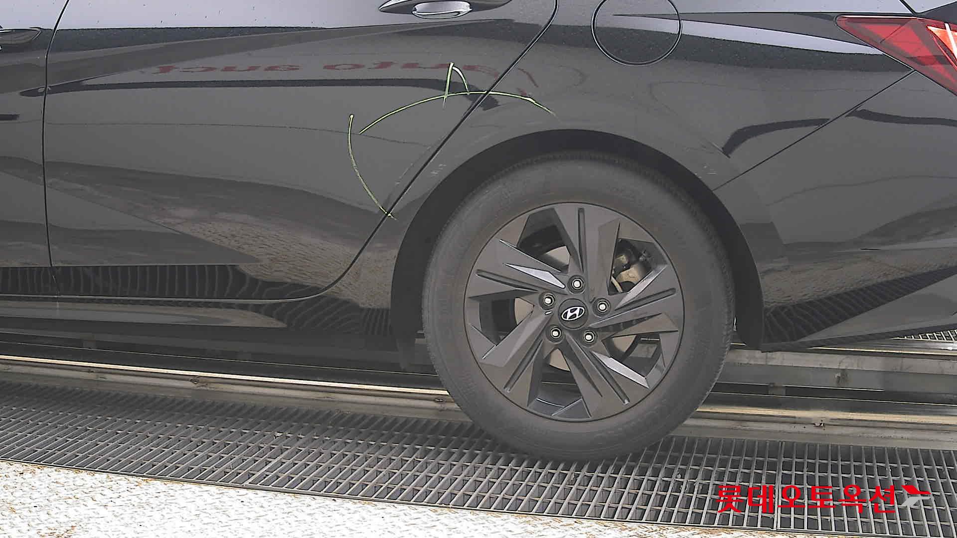 Hyundai Elantra 2023 - Image 26