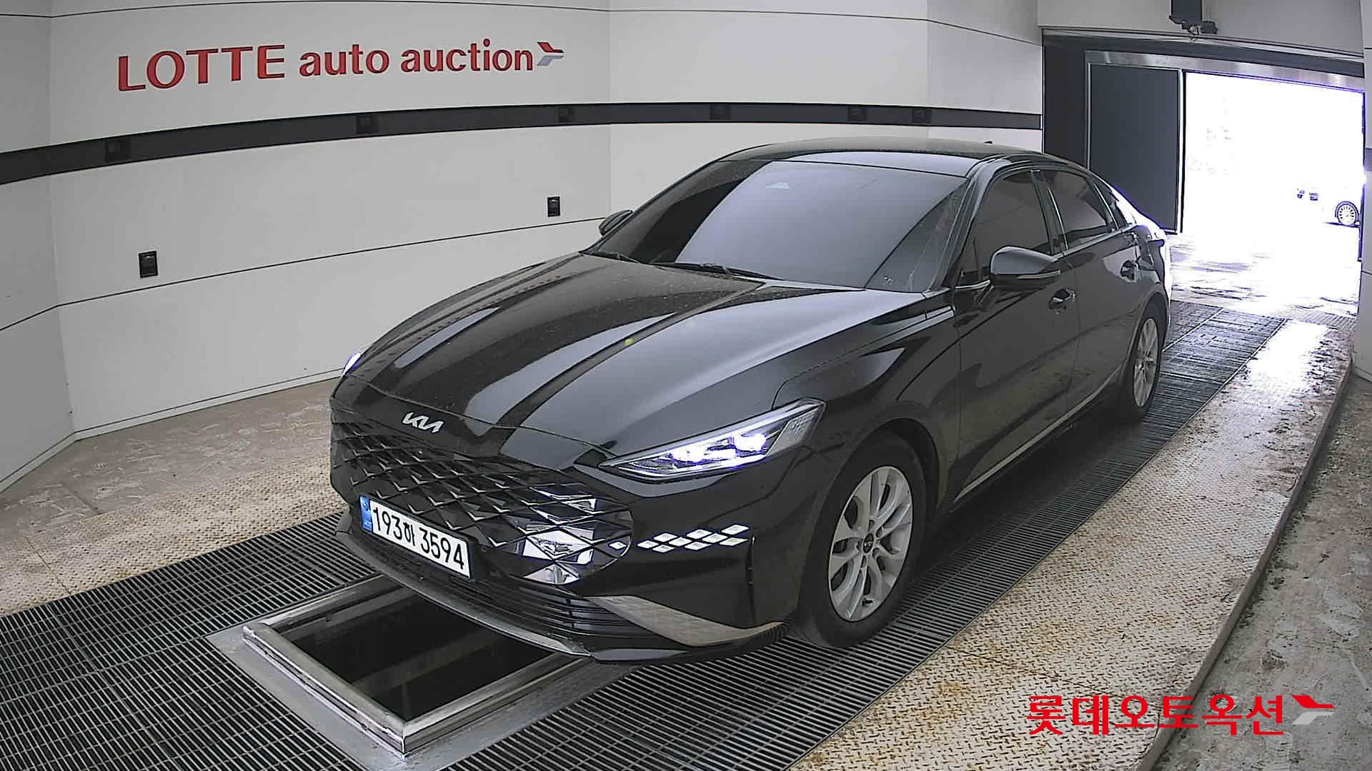 Kia K8 2022 - Image 3