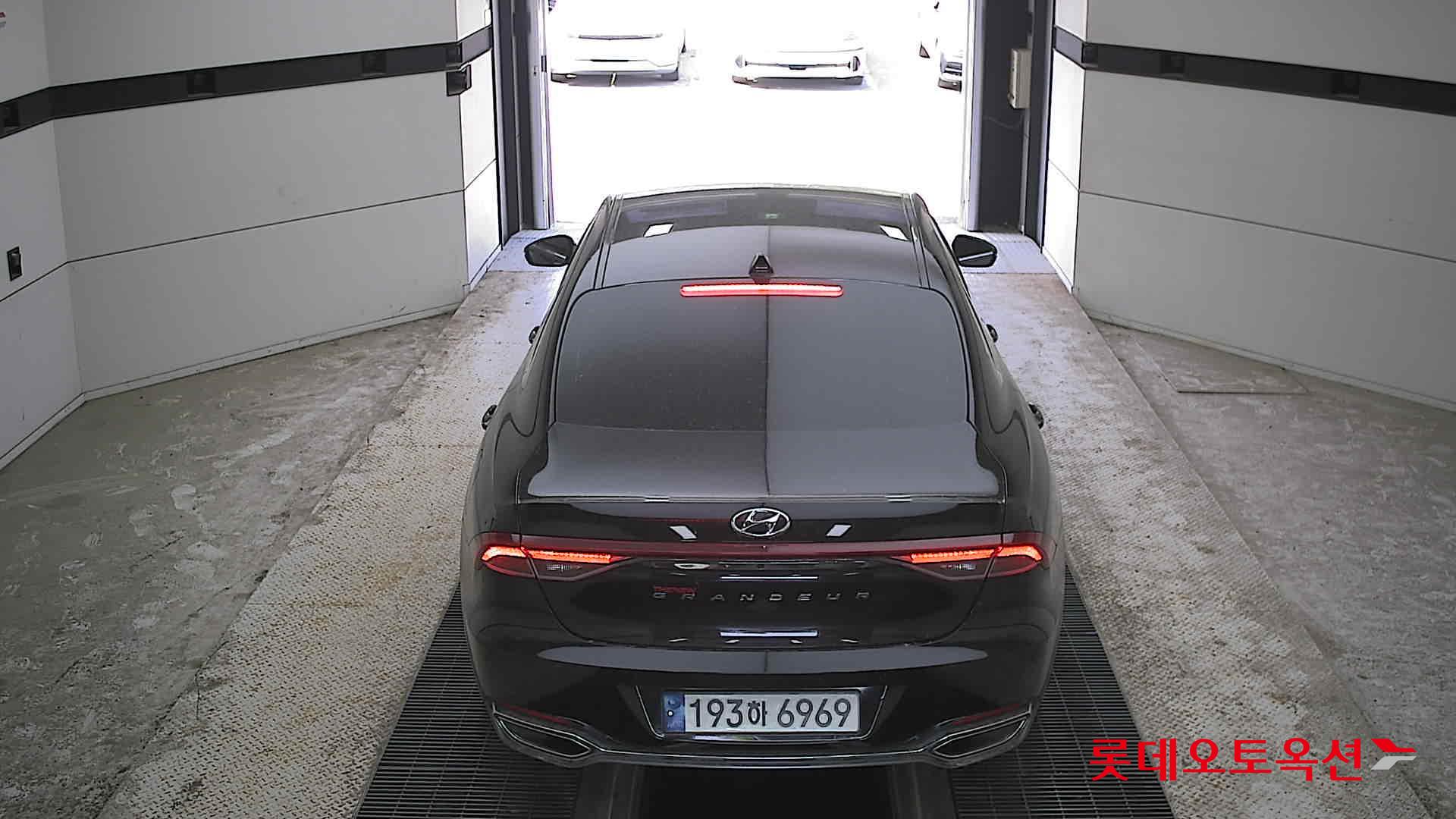 Hyundai Grandeur 2022 - Image 17
