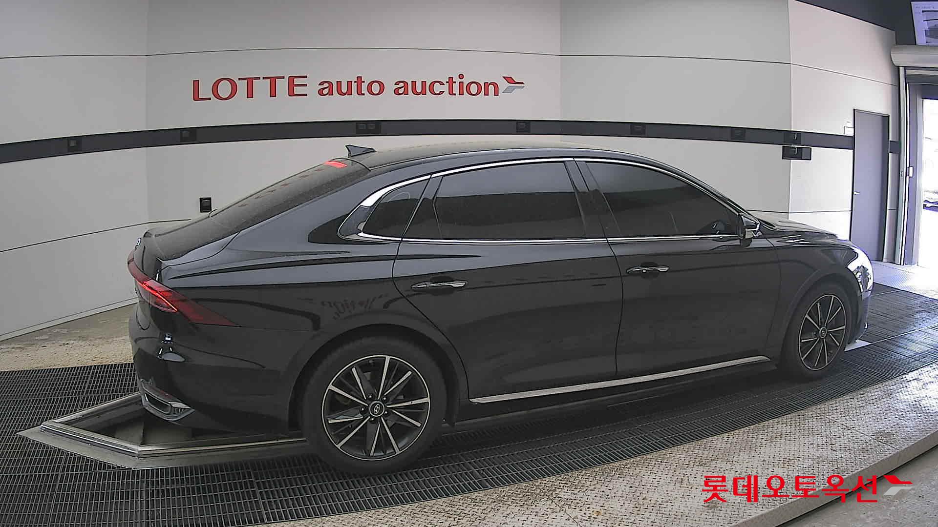 Hyundai Grandeur 2022 - Image 20