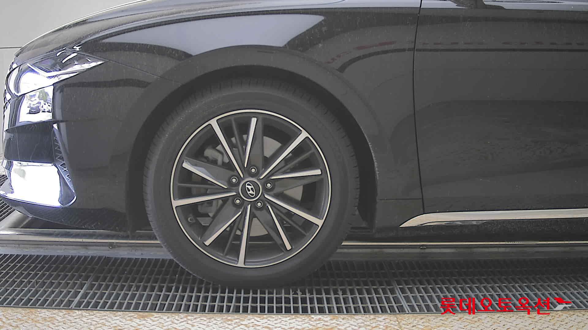 Hyundai Grandeur 2022 - Image 25